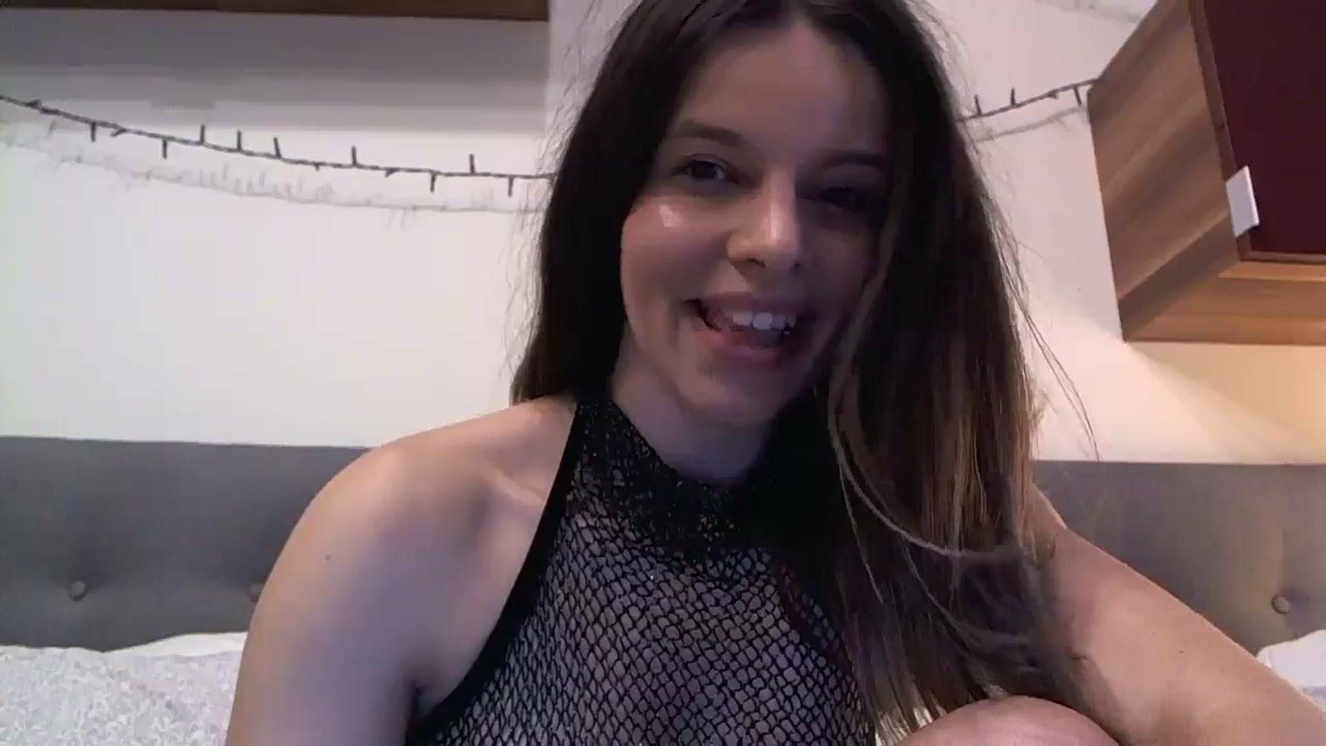 Gallery image thumbnail from Heaven_hot's myfreecams stream on, 11/25/2023, 13:10 image 4 of 20