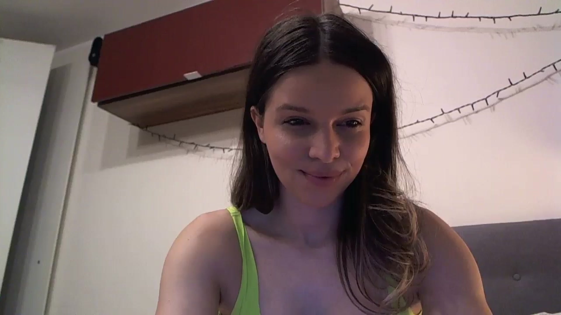 Gallery image thumbnail from Heaven_hot's myfreecams stream on, 11/25/2023, 16:14 image 18 of 20