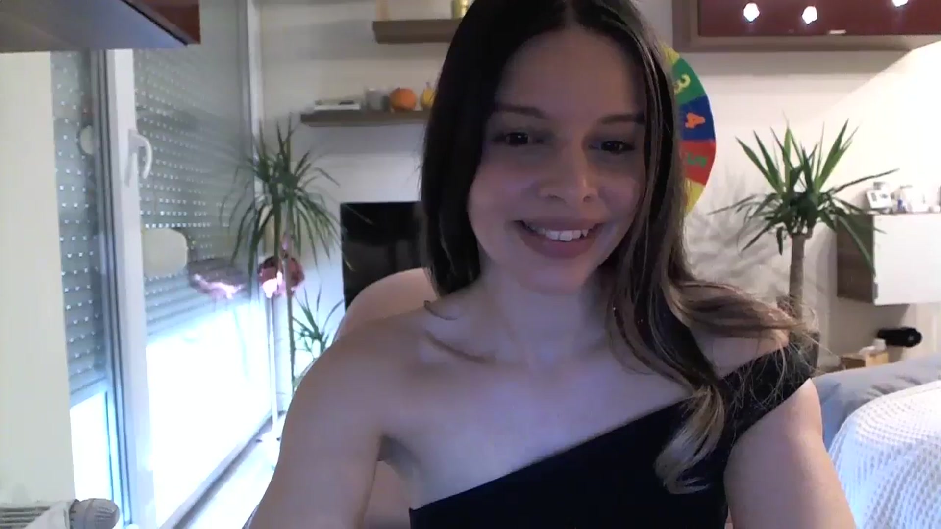 Gallery image thumbnail from Heaven_hot's myfreecams stream on, 11/26/2023, 14:30 image 12 of 20