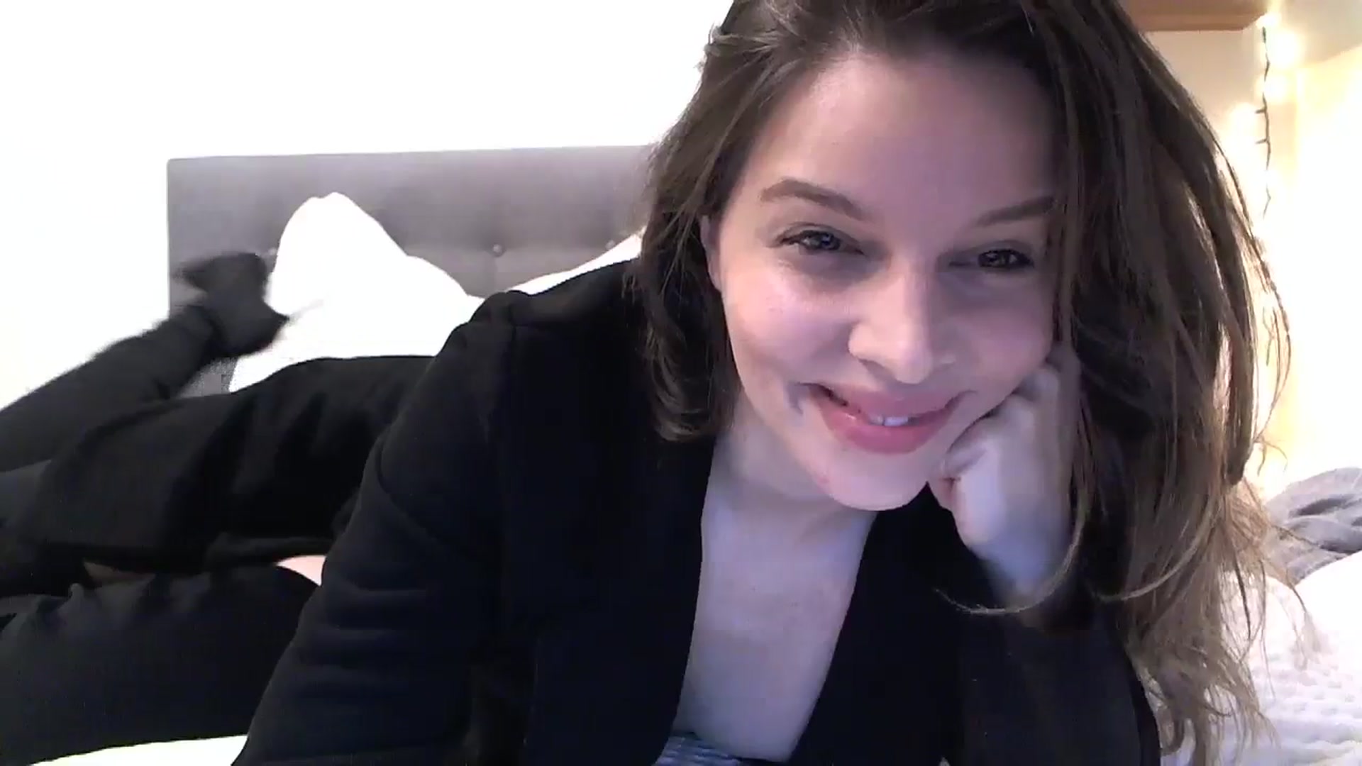 Gallery image thumbnail from Heaven_hot's myfreecams stream on, 12/02/2023, 14:50 image 9 of 20