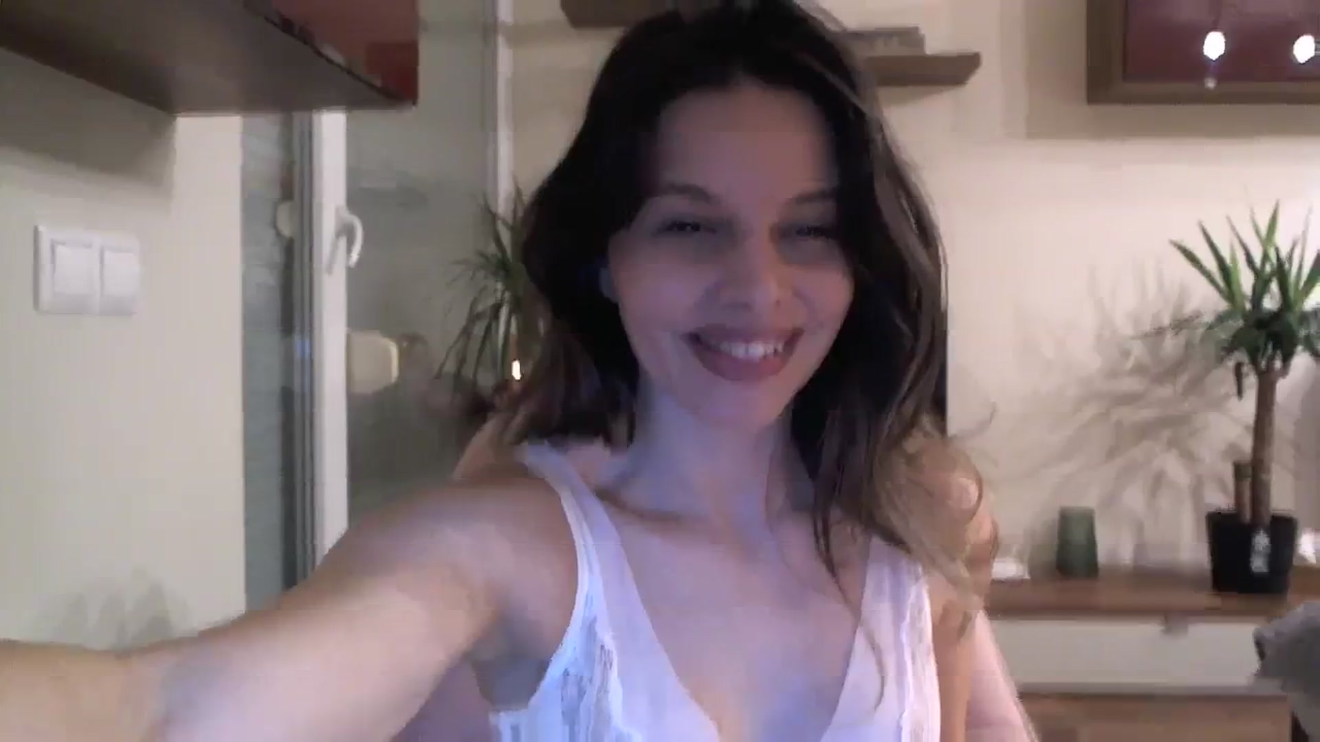 Gallery image thumbnail from Heaven_hot's myfreecams stream on, 12/02/2023, 15:27 image 13 of 20