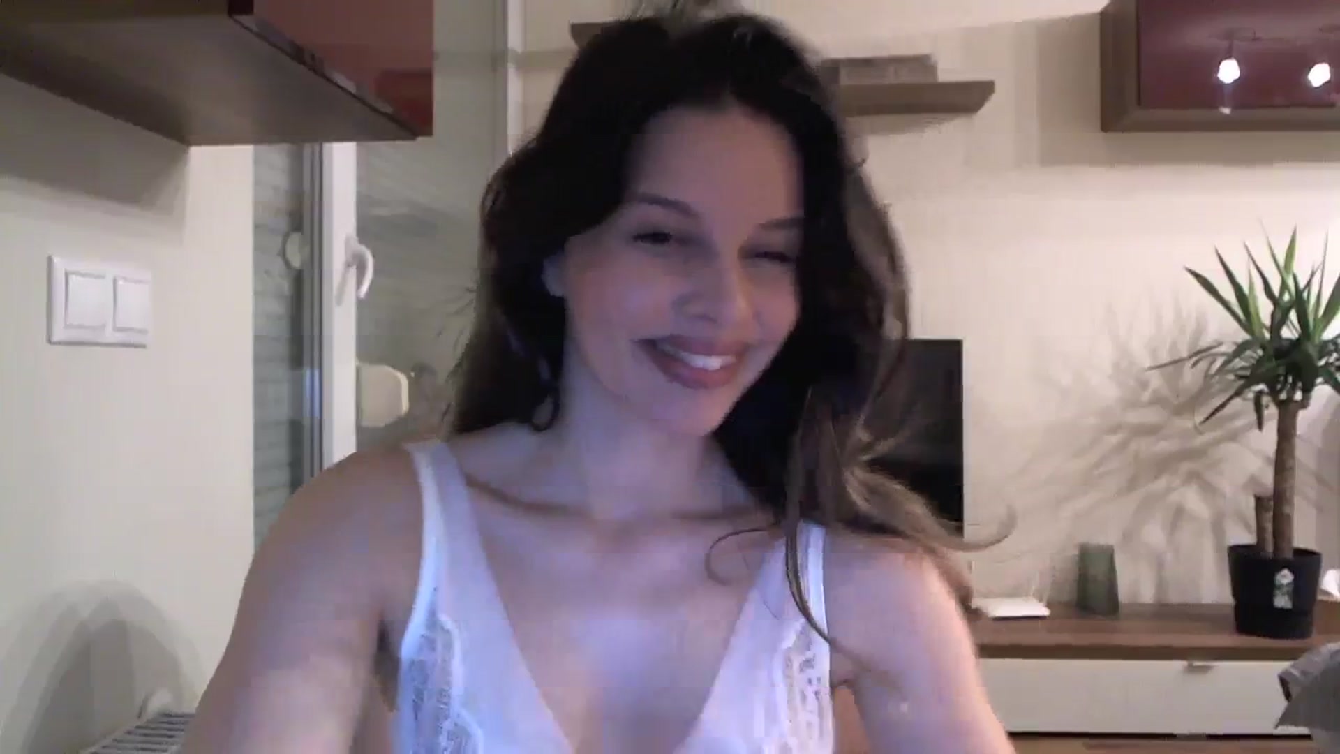 Gallery image thumbnail from Heaven_hot's myfreecams stream on, 12/02/2023, 15:27 image 12 of 20