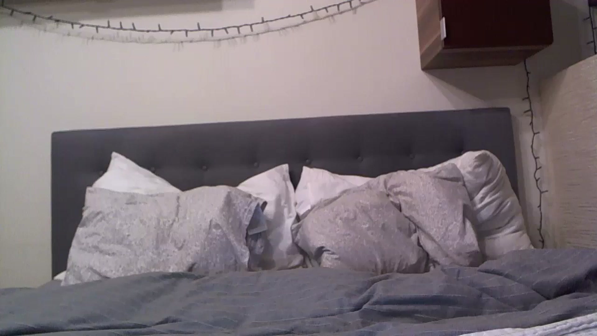 Gallery image thumbnail from Heaven_hot's myfreecams stream on, 12/04/2023, 18:07 image 4 of 20