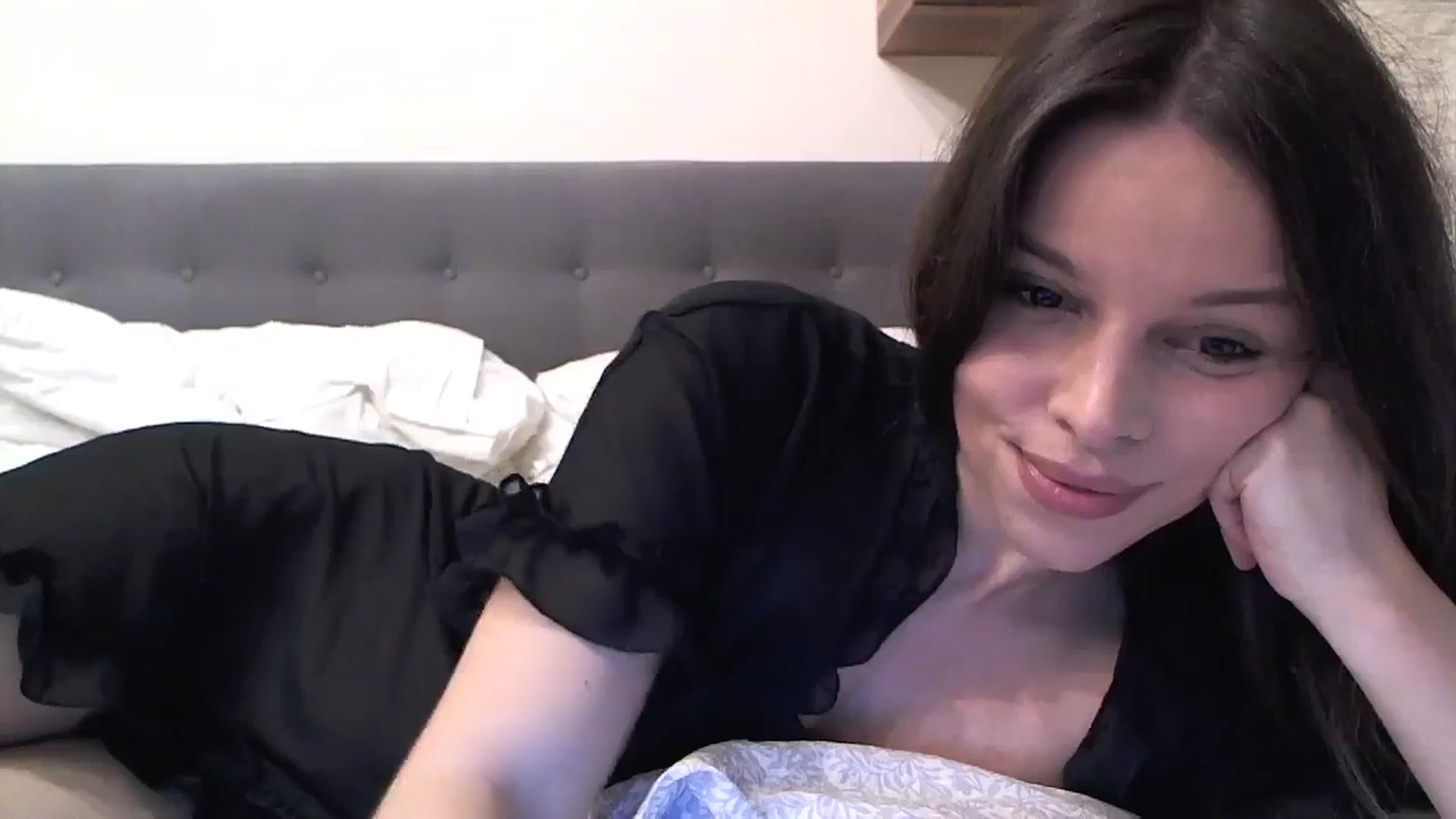 Gallery image thumbnail from Heaven_hot's myfreecams stream on, 12/08/2023, 12:41 image 2 of 20