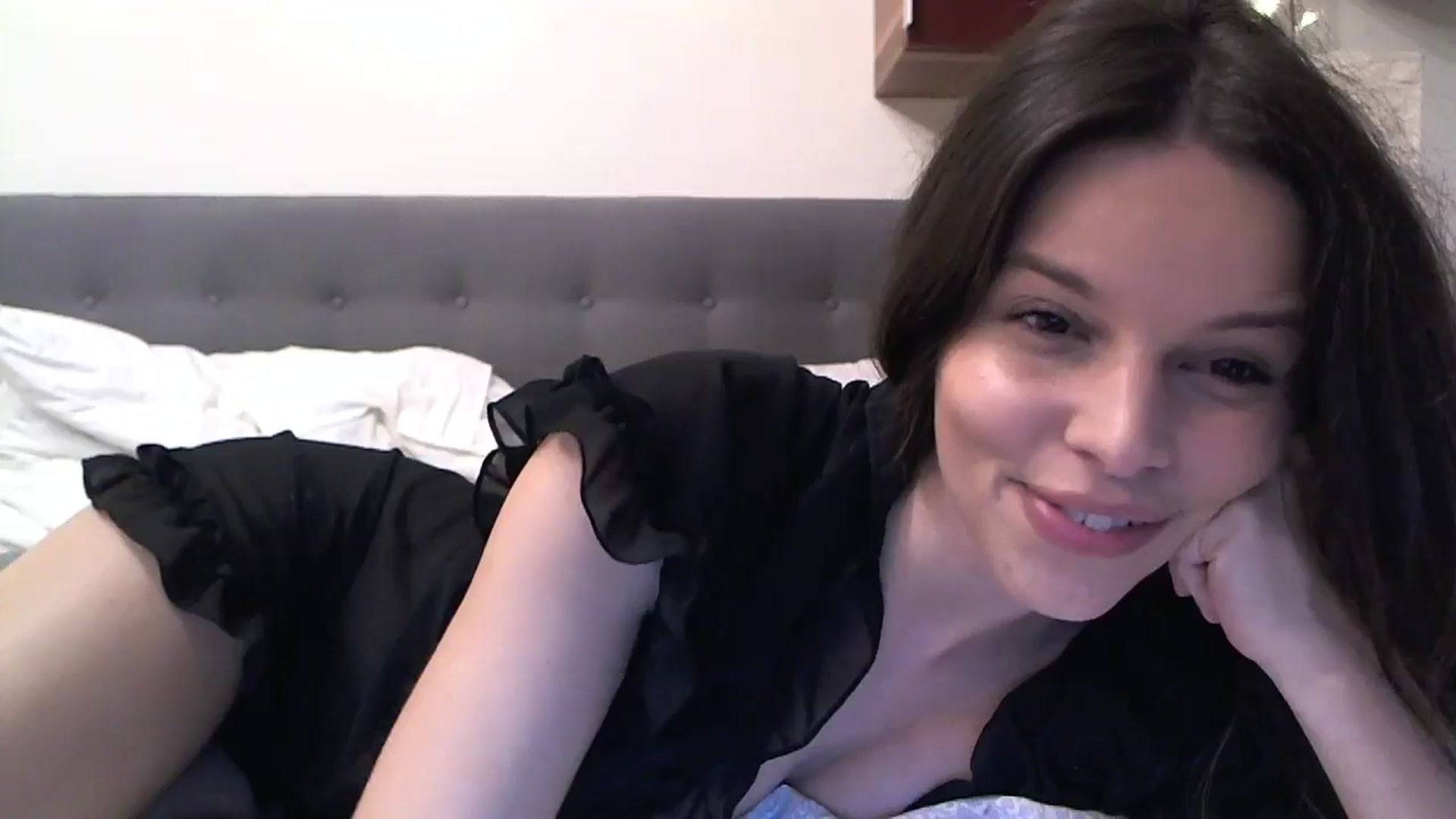 Gallery image thumbnail from Heaven_hot's myfreecams stream on, 12/08/2023, 12:41 image 13 of 20