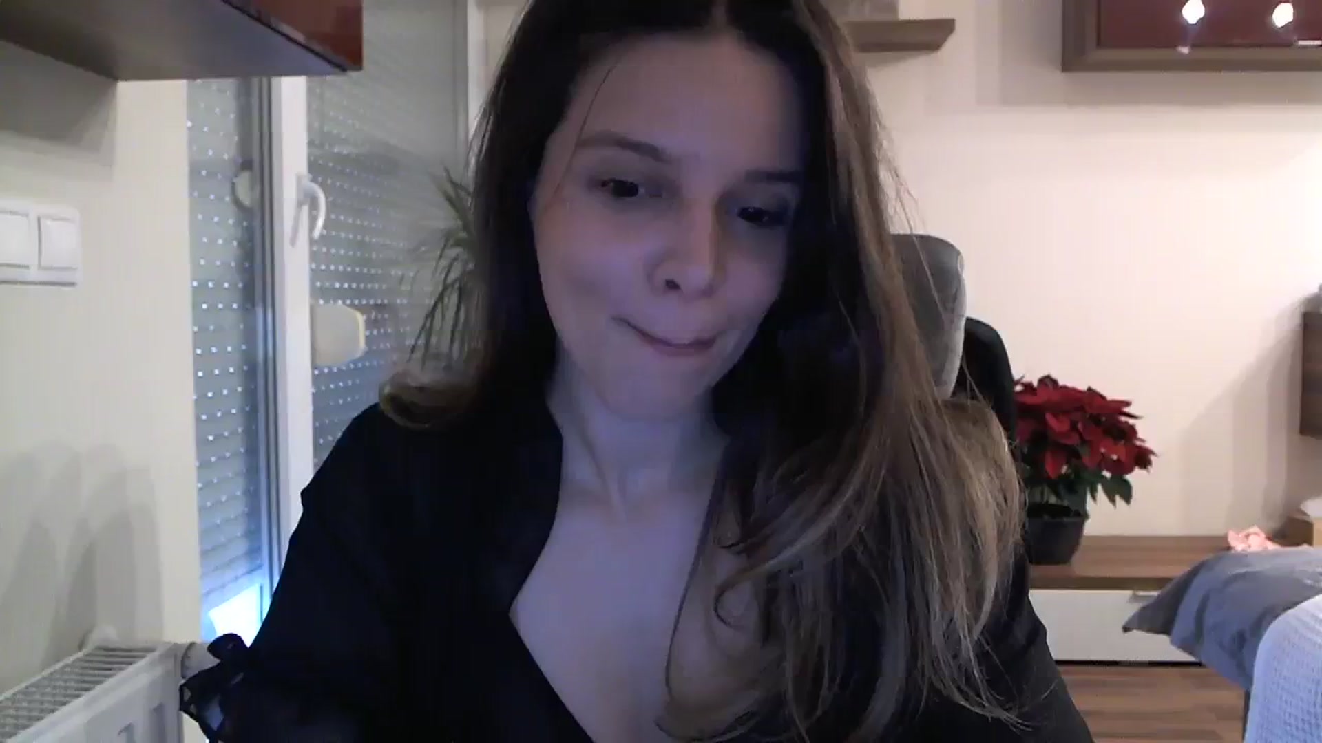 Gallery image thumbnail from Heaven_hot's myfreecams stream on, 12/09/2023, 14:12 image 8 of 20