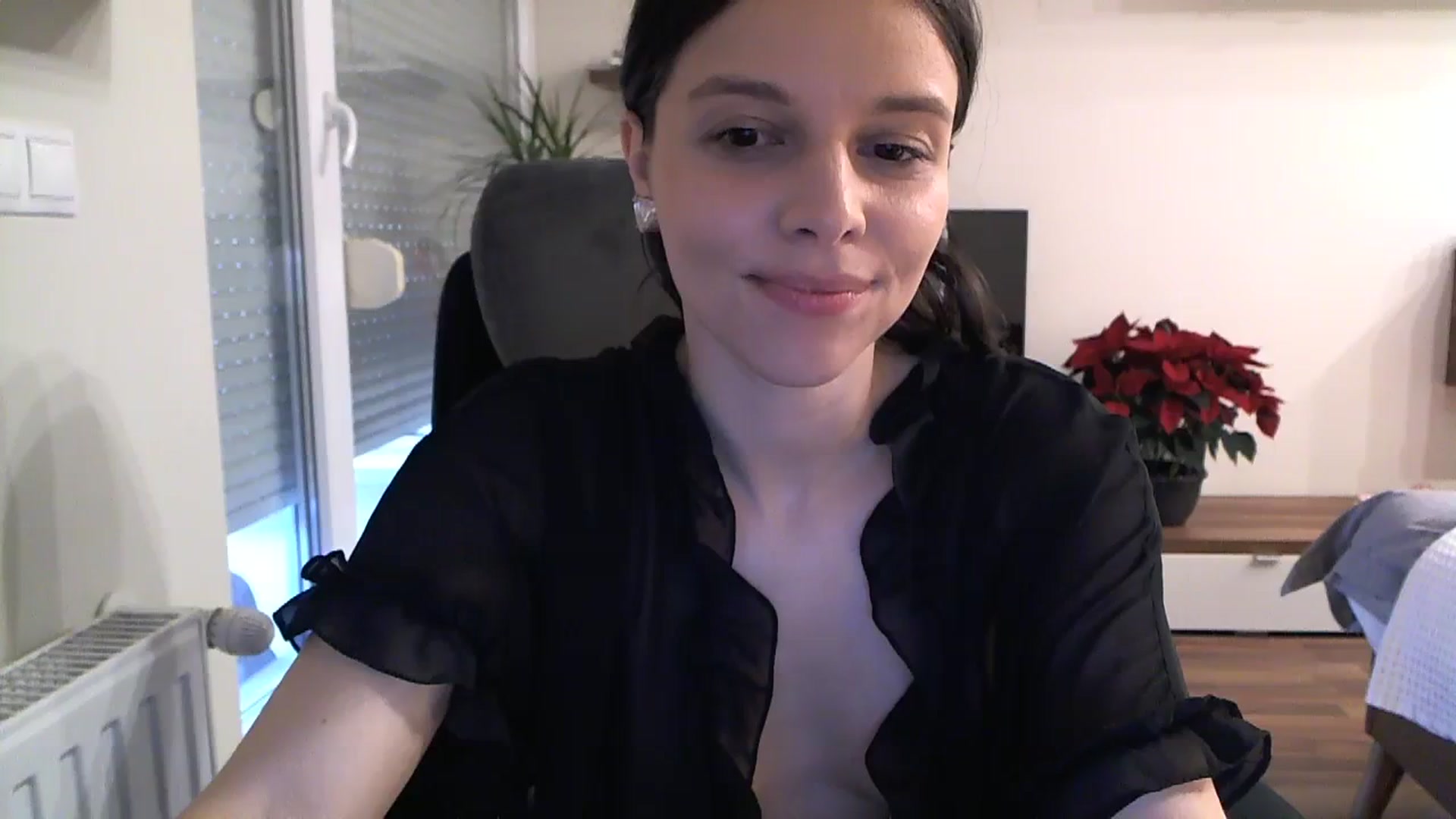 Gallery image thumbnail from Heaven_hot's myfreecams stream on, 12/10/2023, 12:57 image 16 of 20