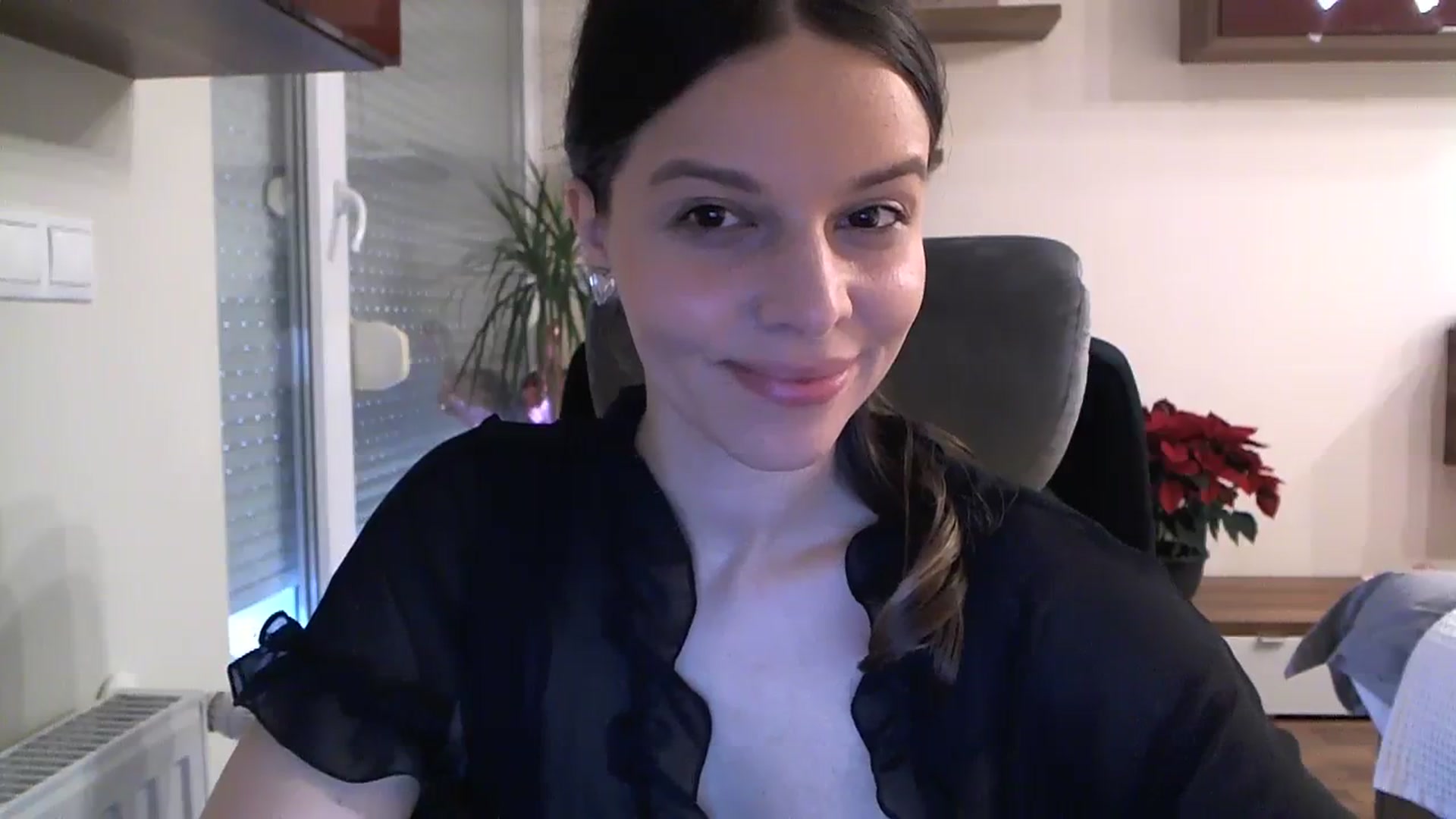 Gallery image thumbnail from Heaven_hot's myfreecams stream on, 12/10/2023, 12:57 image 12 of 20