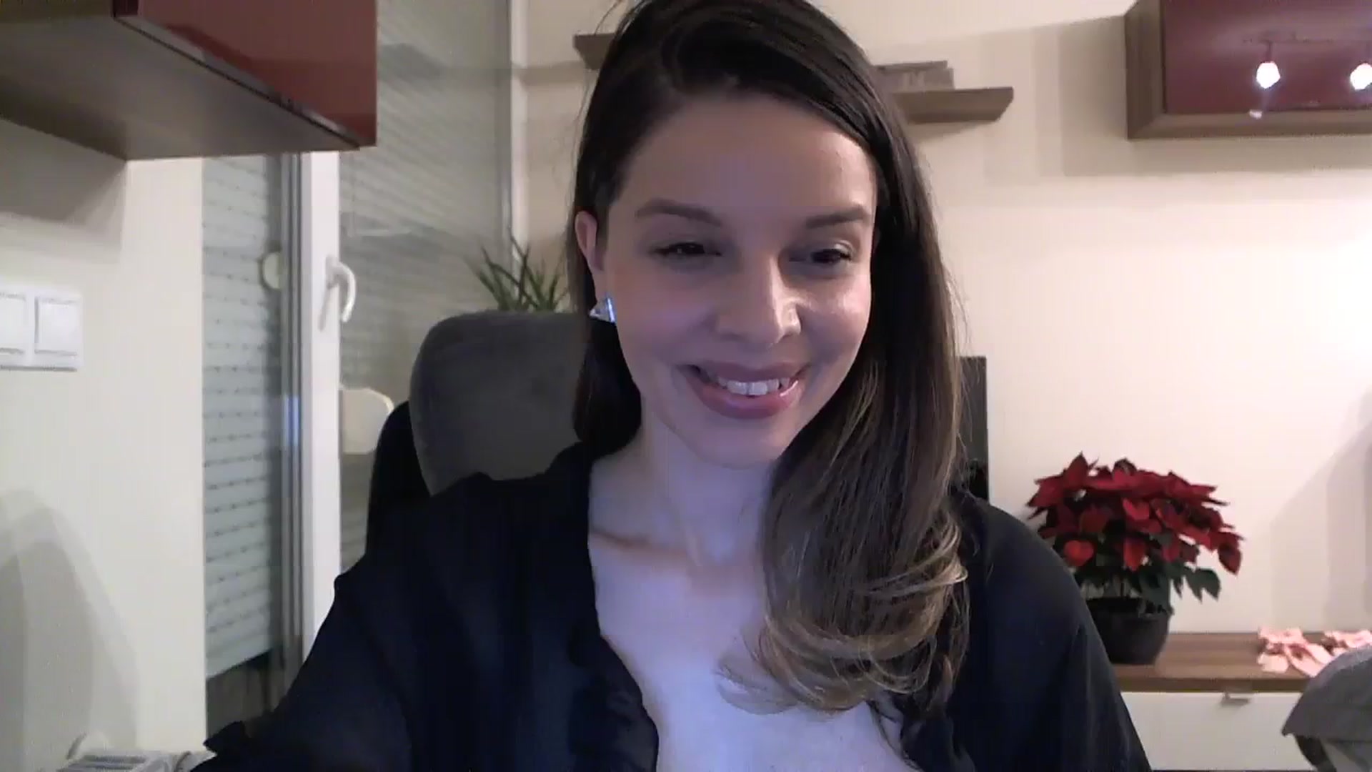 Gallery image thumbnail from Heaven_hot's myfreecams stream on, 12/10/2023, 17:29 image 2 of 20