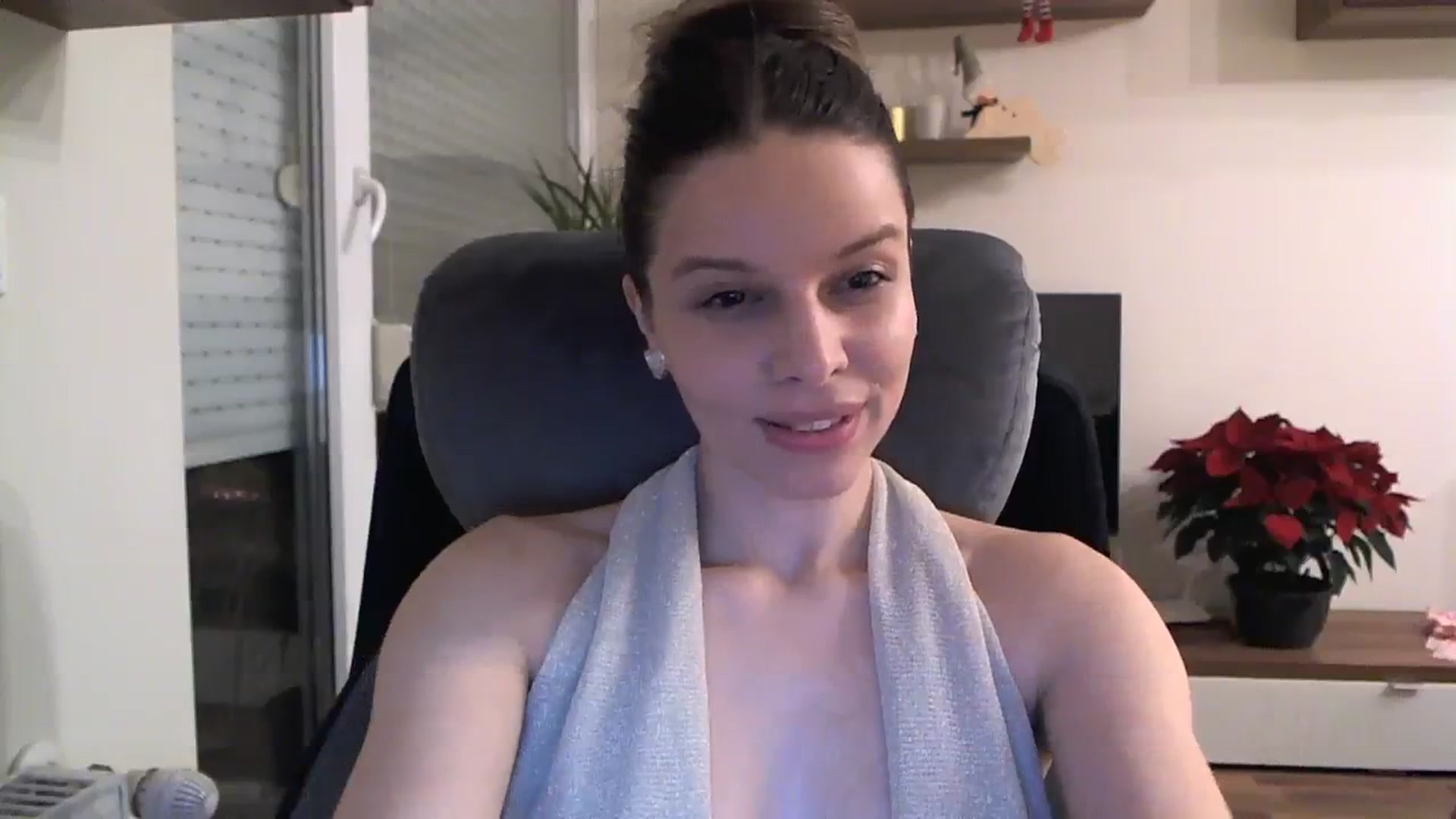 Gallery image thumbnail from Heaven_hot's myfreecams stream on, 12/11/2023, 17:16 image 20 of 20