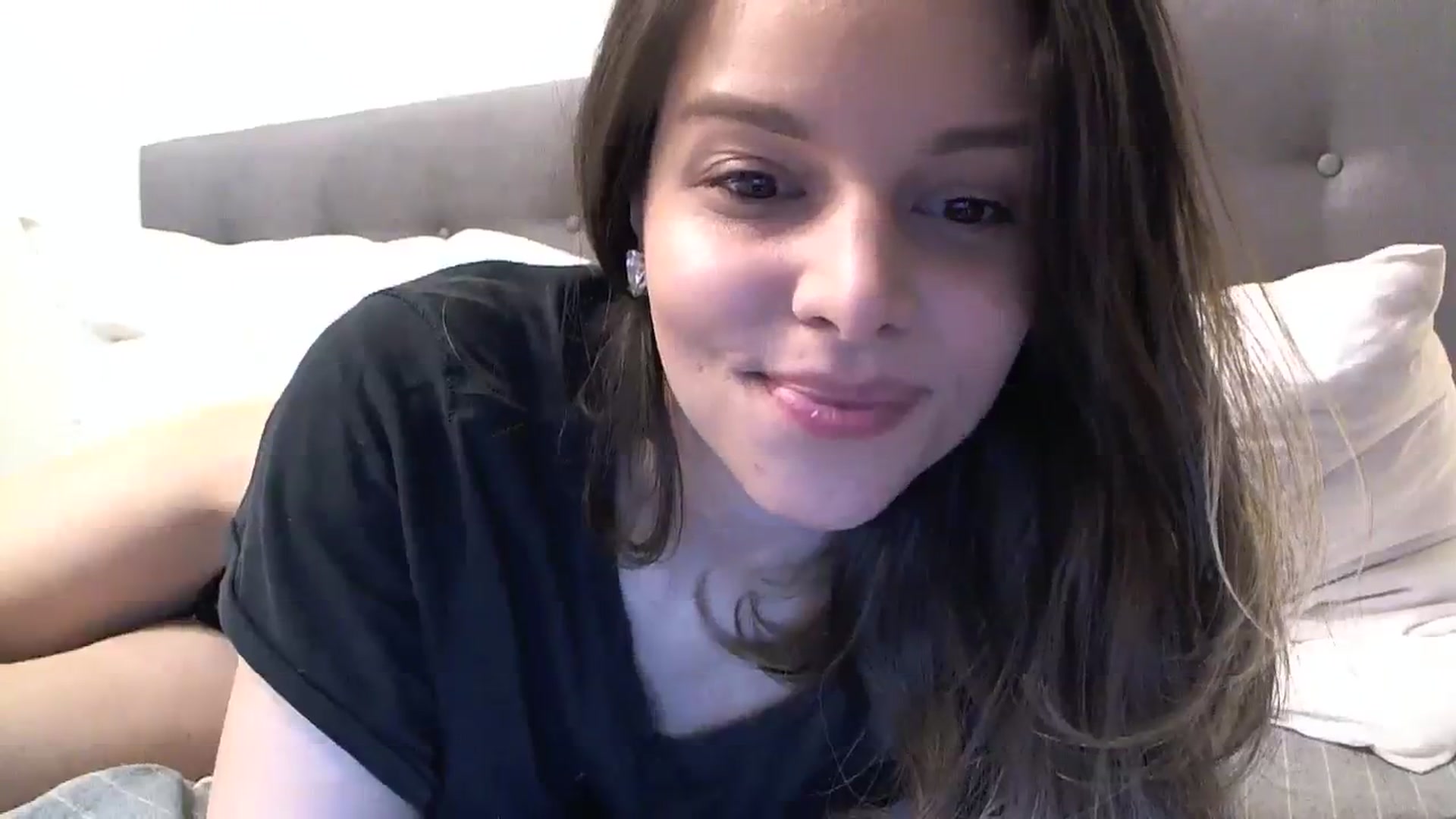 Gallery image thumbnail from Heaven_hot's myfreecams stream on, 12/13/2023, 15:12 image 12 of 20