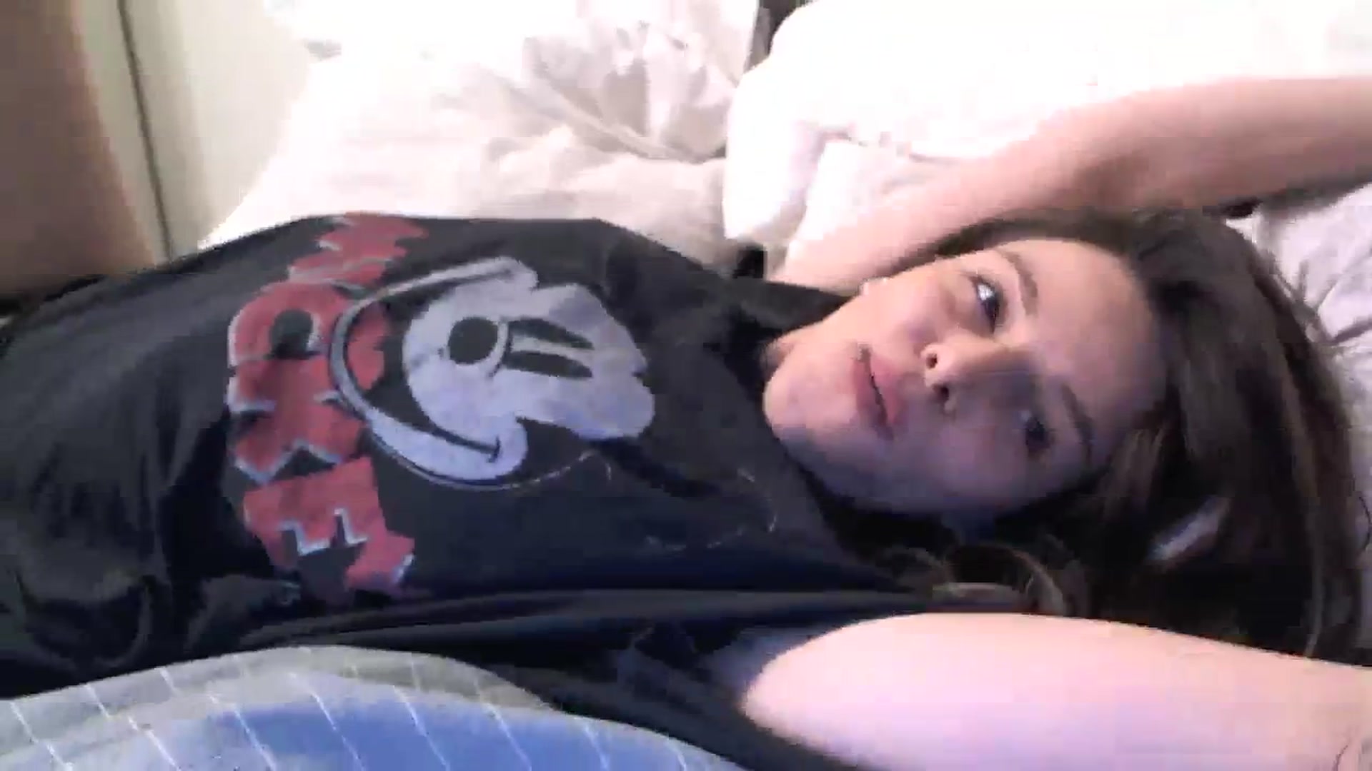 Gallery image thumbnail from Heaven_hot's myfreecams stream on, 12/13/2023, 15:12 image 4 of 20