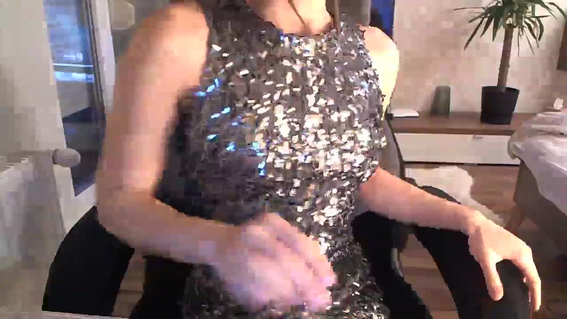Gallery image thumbnail from Heaven_hot's myfreecams stream on, 12/23/2023, 15:14 image 6 of 20