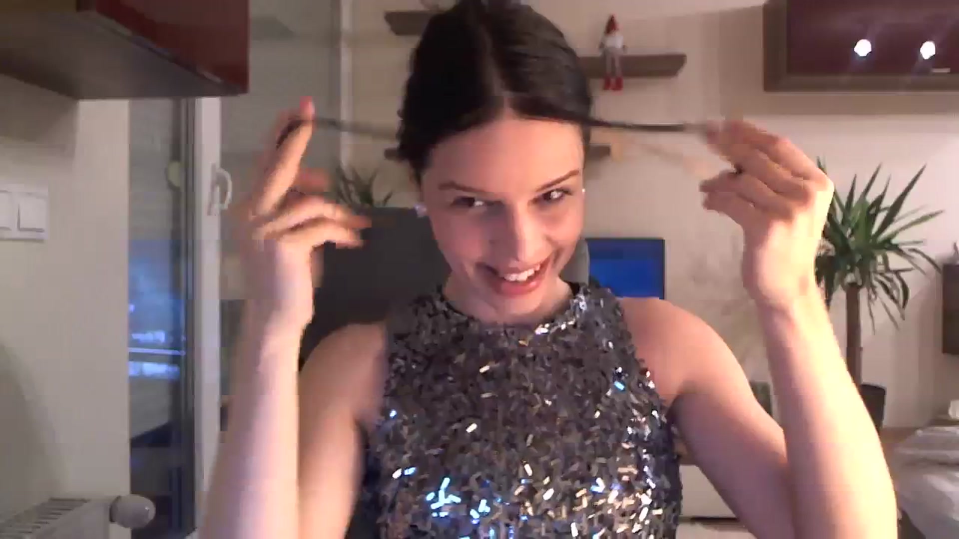 Gallery image thumbnail from Heaven_hot's myfreecams stream on, 12/23/2023, 15:14 image 5 of 20