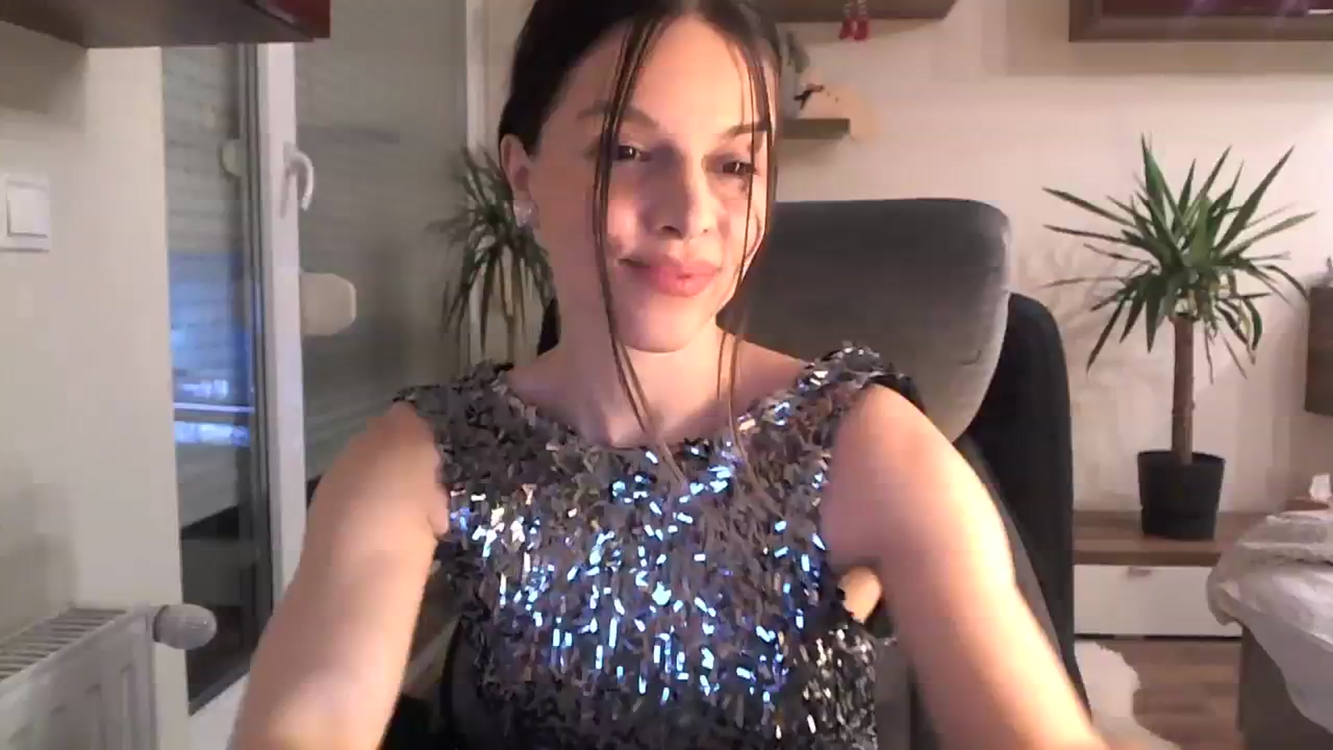 Gallery image thumbnail from Heaven_hot's myfreecams stream on, 12/23/2023, 15:34 image 1 of 20