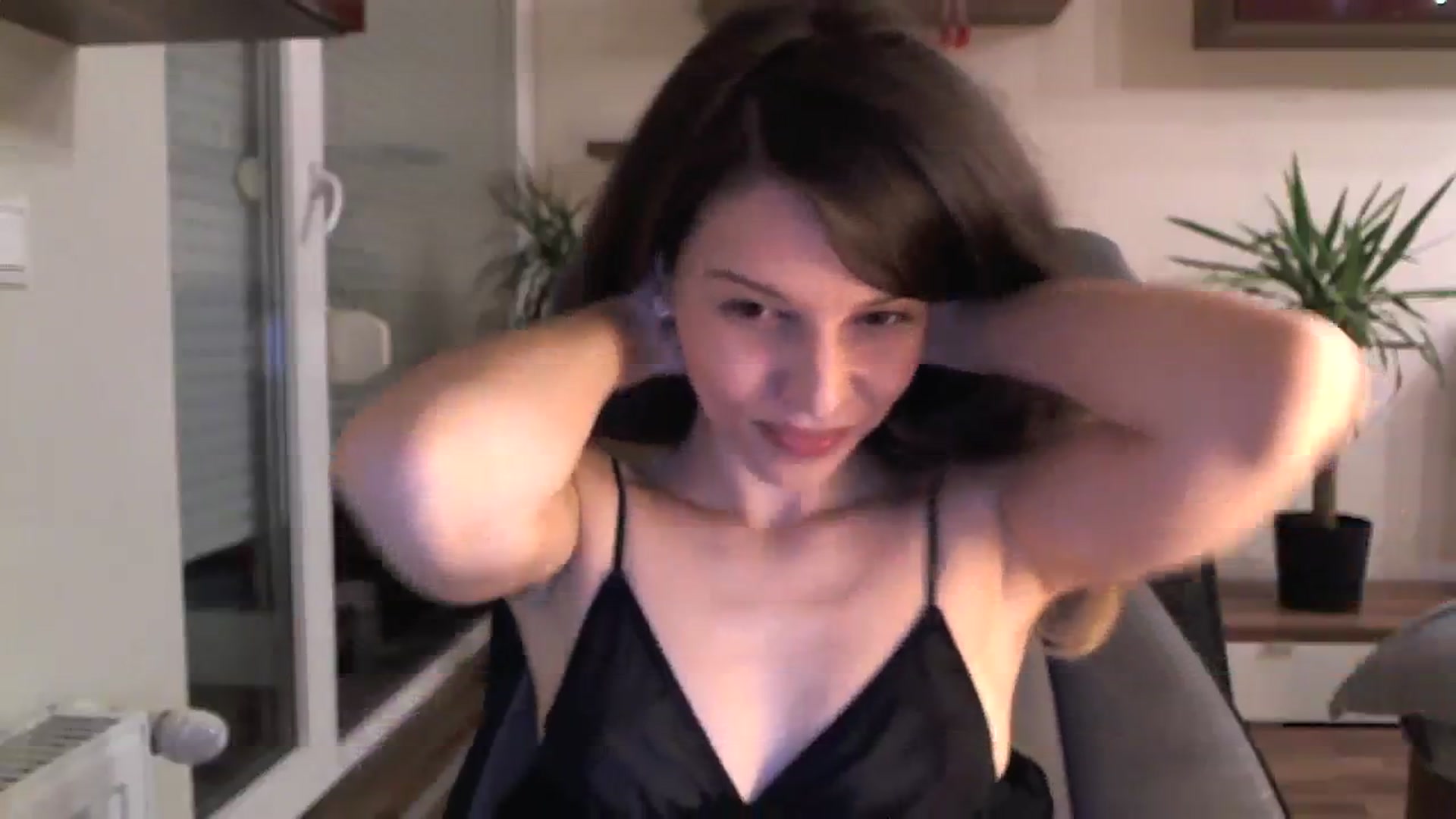 Gallery image thumbnail from Heaven_hot's myfreecams stream on, 01/05/2024, 15:57 image 14 of 20