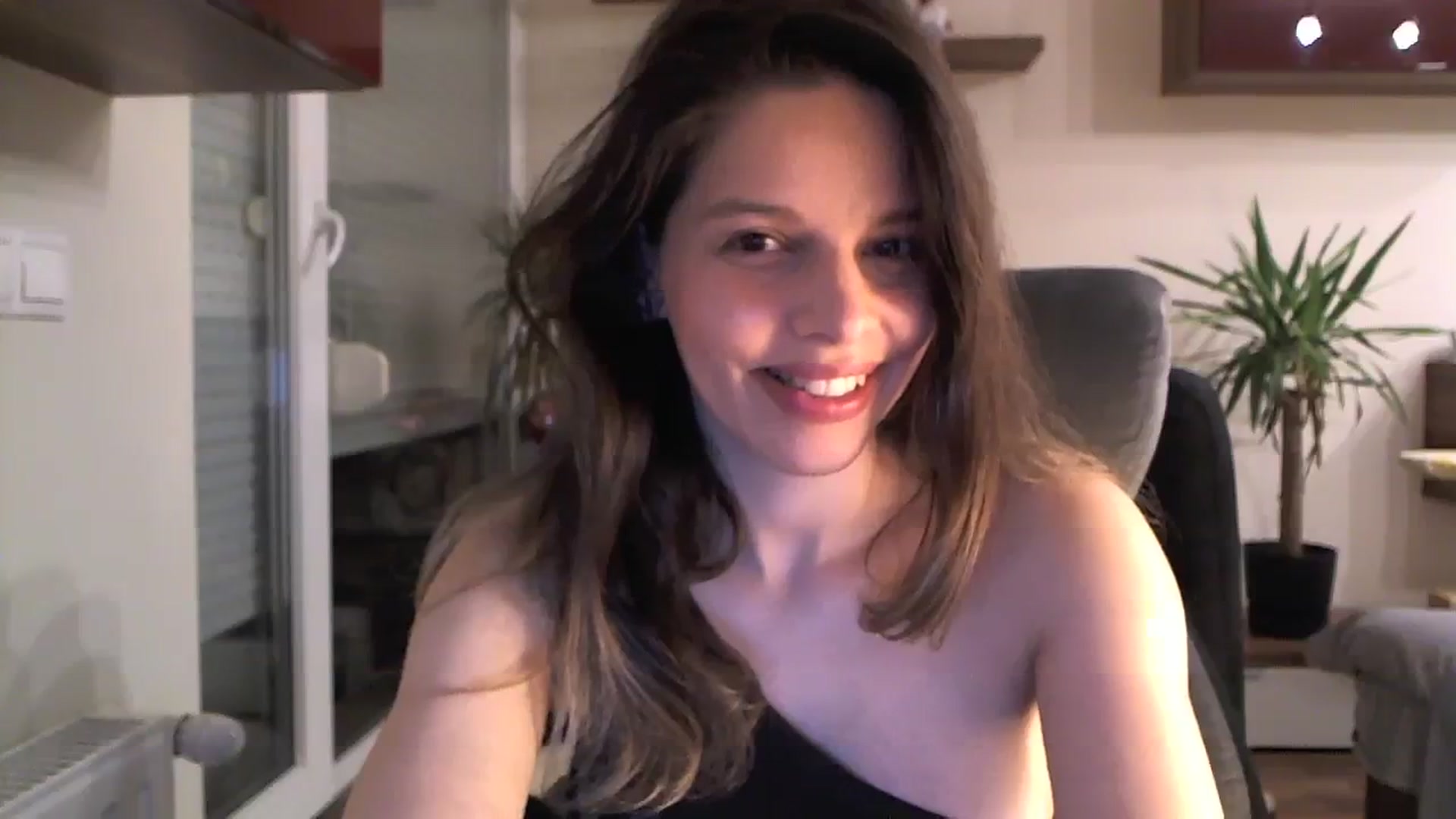 Gallery image thumbnail from Heaven_hot's myfreecams stream on, 01/06/2024, 16:17 image 18 of 20