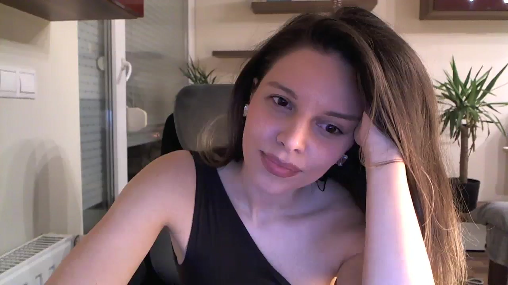 Gallery image thumbnail from Heaven_hot's myfreecams stream on, 01/06/2024, 16:17 image 9 of 20