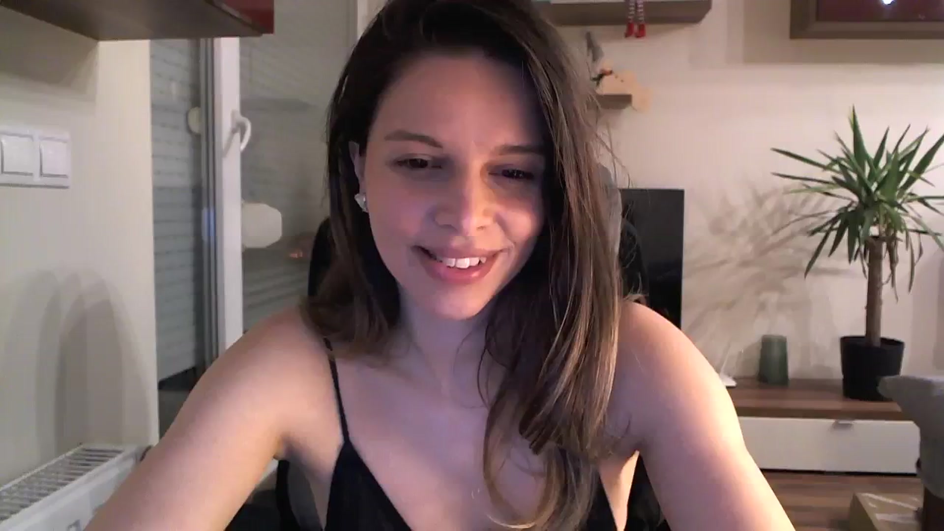 Gallery image thumbnail from Heaven_hot's myfreecams stream on, 01/07/2024, 16:26 image 17 of 20