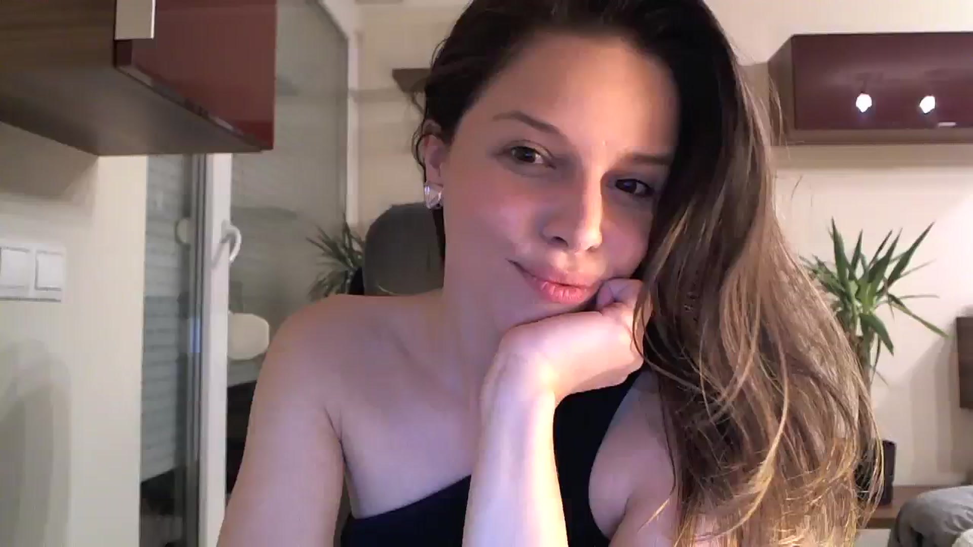 Gallery image thumbnail from Heaven_hot's myfreecams stream on, 01/18/2024, 16:54 image 20 of 20