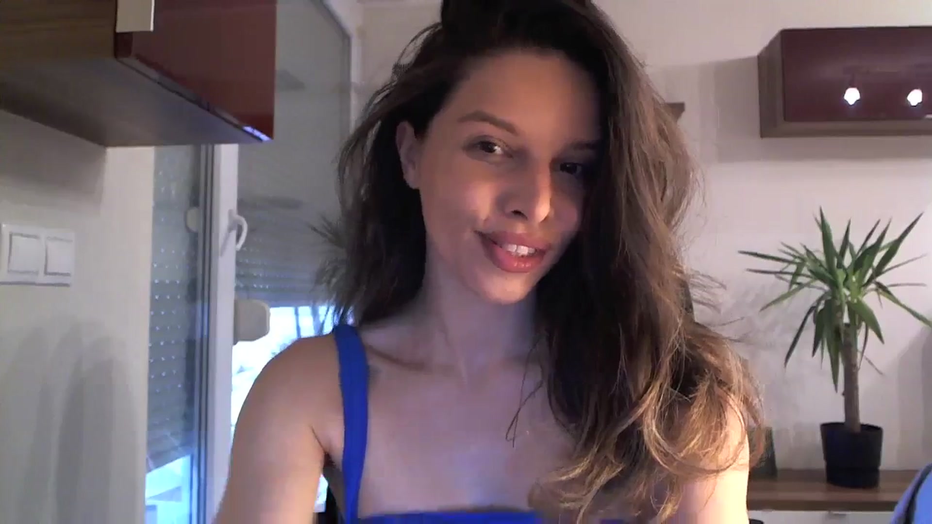 Gallery image thumbnail from Heaven_hot's myfreecams stream on, 01/19/2024, 12:56 image 14 of 20