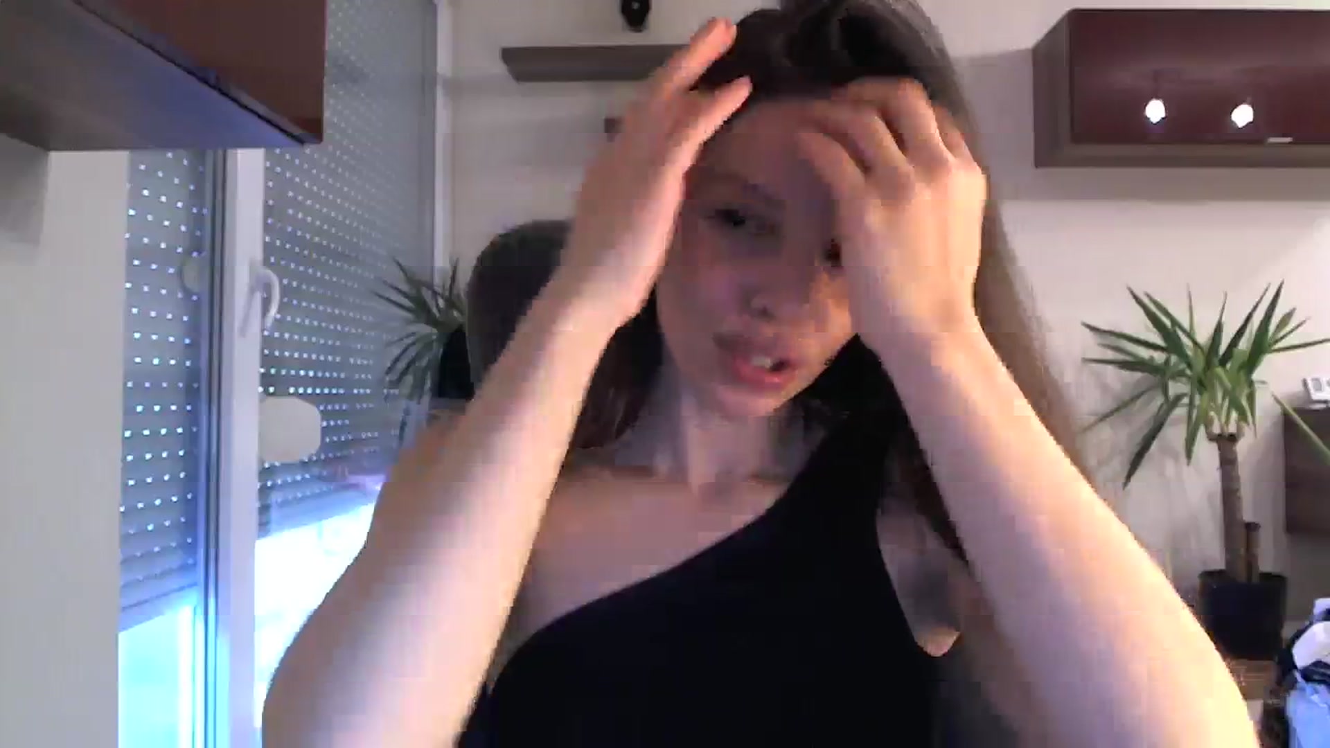 Gallery image thumbnail from Heaven_hot's myfreecams stream on, 01/31/2024, 13:36 image 16 of 20