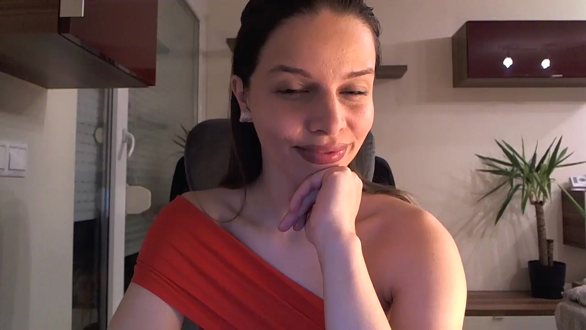 Gallery image thumbnail from Heaven_hot's myfreecams stream on, 02/01/2024, 17:39 image 2 of 20