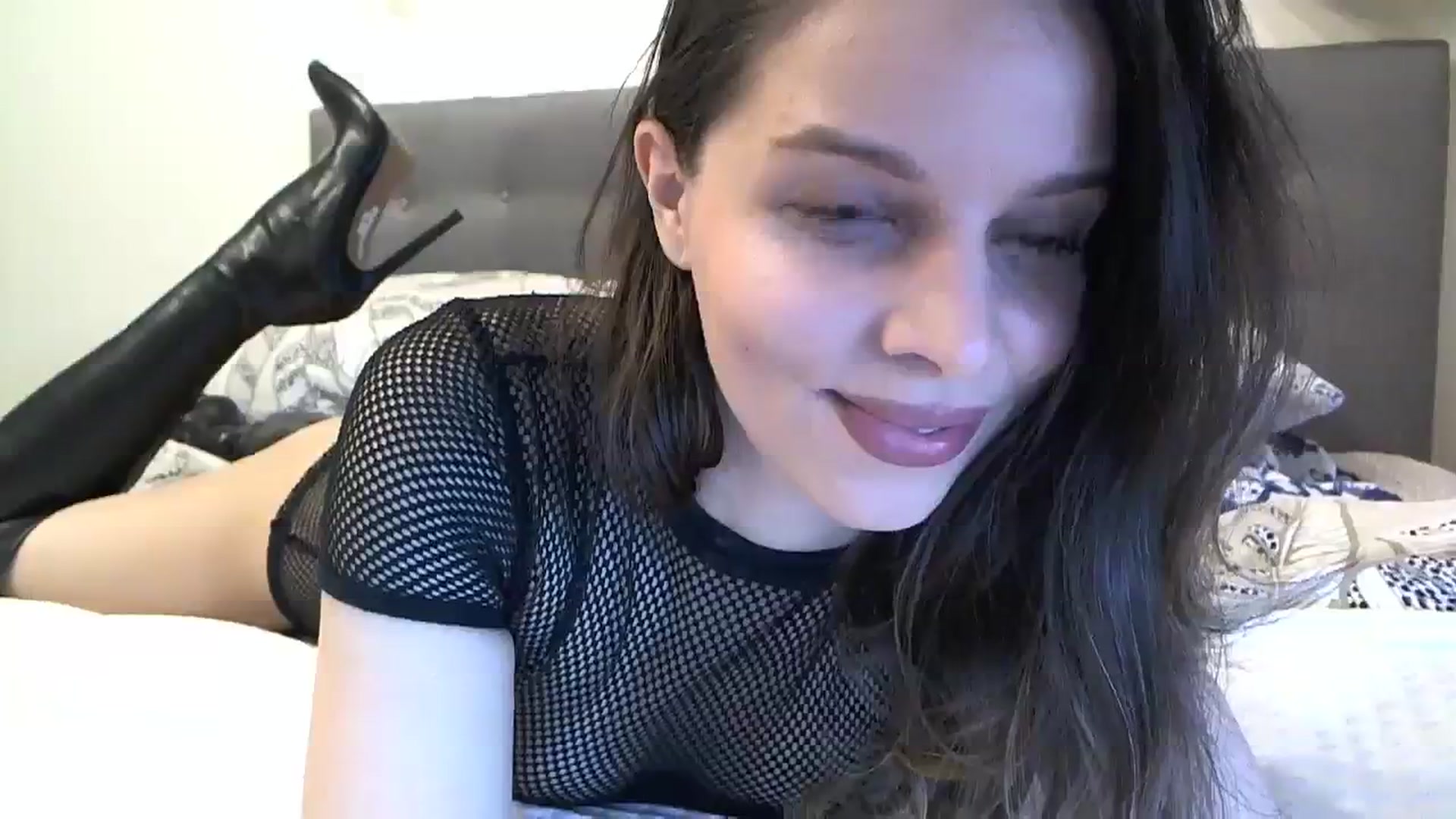 Gallery image thumbnail from Heaven_hot's myfreecams stream on, 02/04/2024, 16:06 image 2 of 20