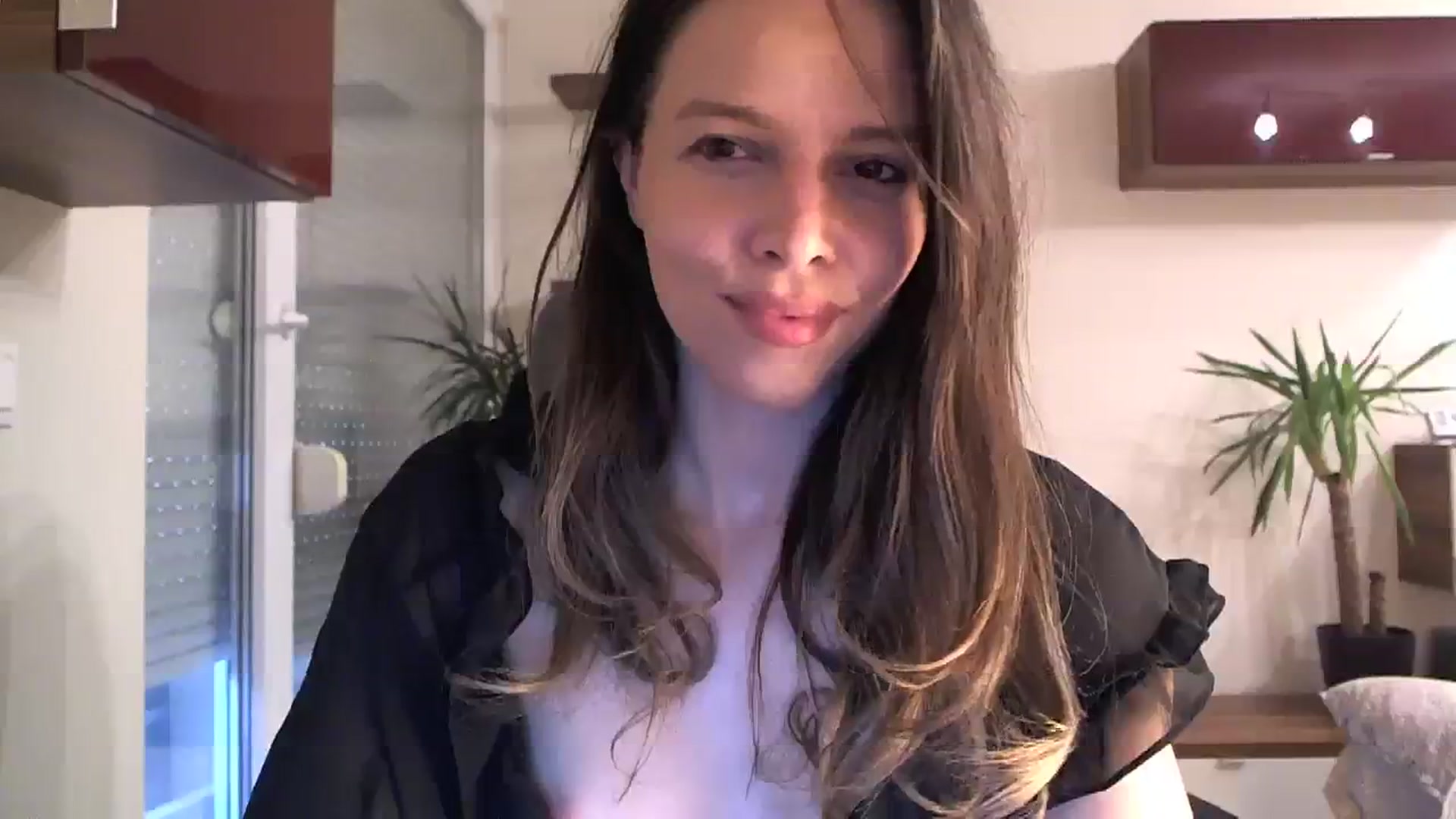 Gallery image thumbnail from Heaven_hot's myfreecams stream on, 02/24/2024, 15:49 image 3 of 20