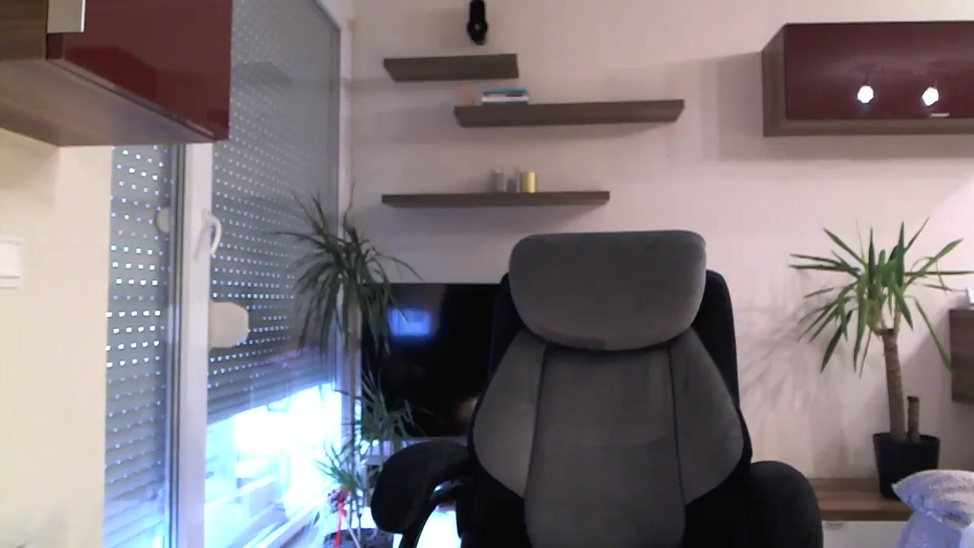 Gallery image thumbnail from Heaven_hot's myfreecams stream on, 02/25/2024, 15:09 image 18 of 20