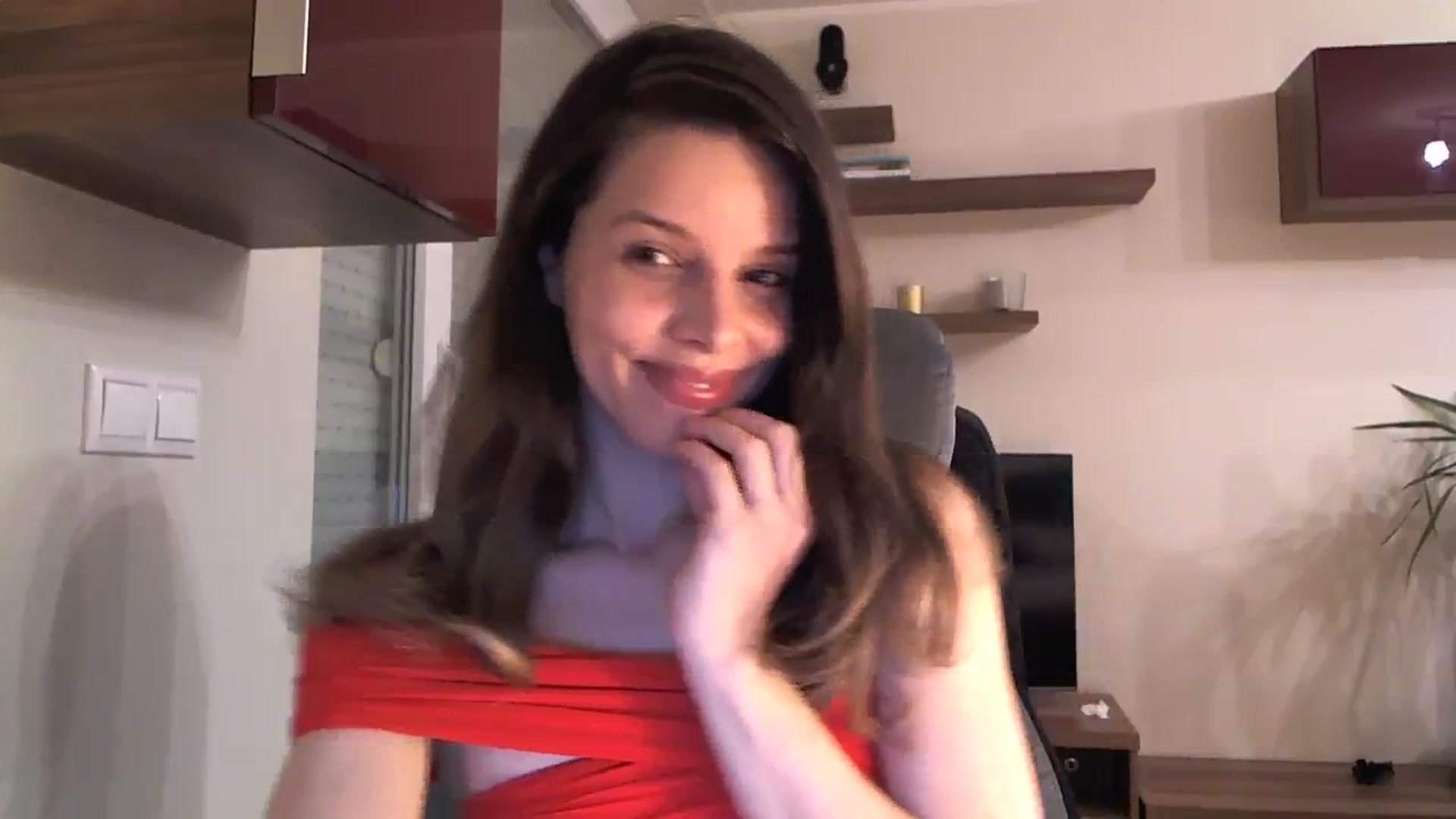 Gallery image thumbnail from Heaven_hot's myfreecams stream on, 03/06/2024, 17:21 image 8 of 20
