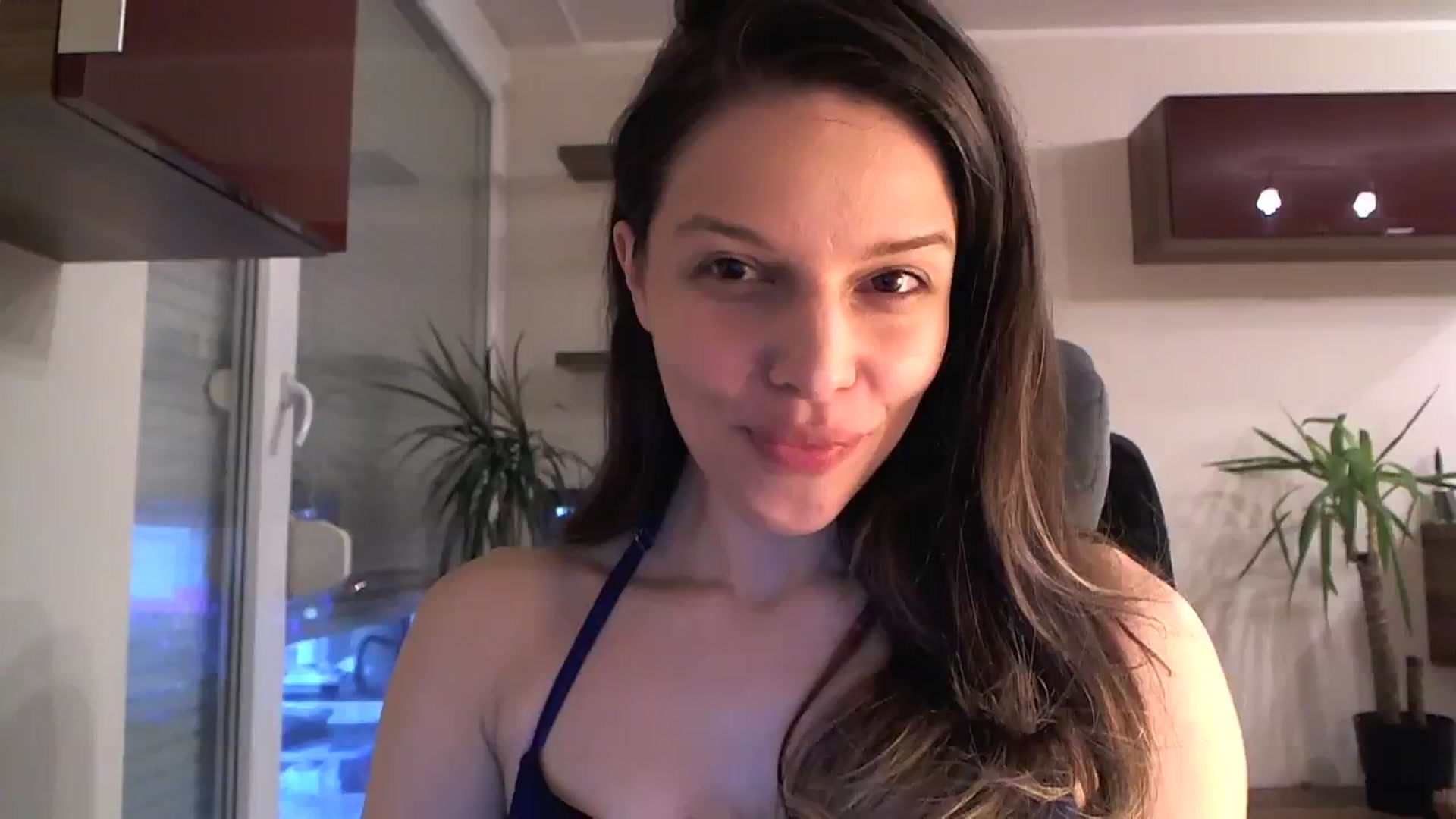 Gallery image thumbnail from Heaven_hot's myfreecams stream on, 03/16/2024, 16:48 image 5 of 20
