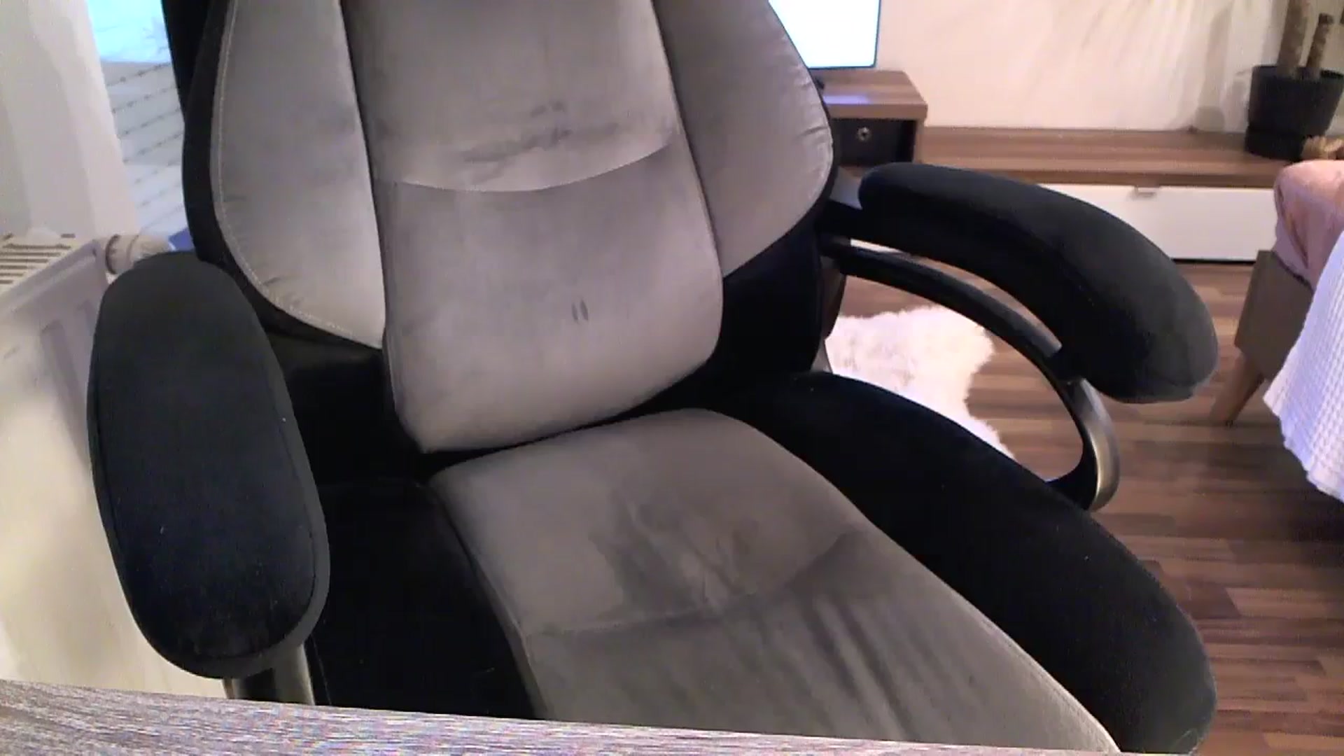 Gallery image thumbnail from Heaven_hot's myfreecams stream on, 03/16/2024, 16:48 image 14 of 20