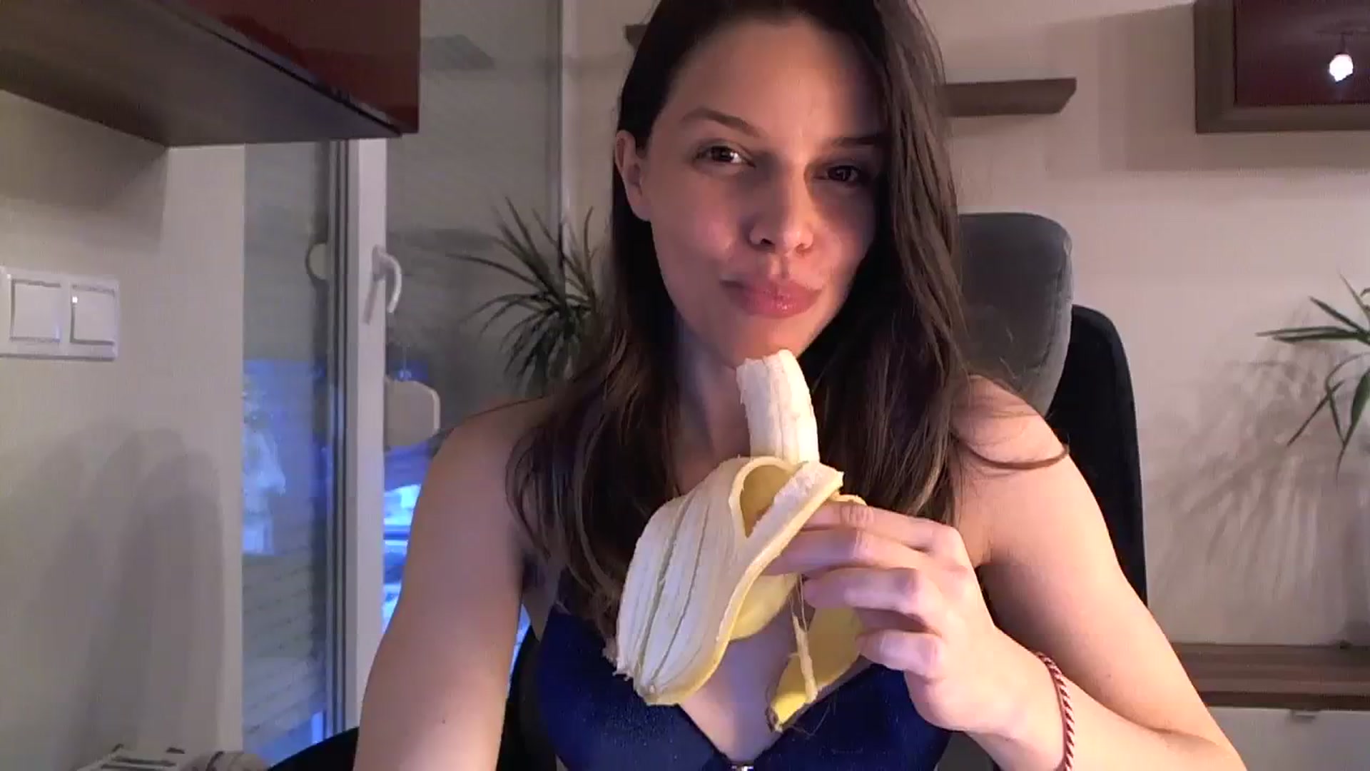Gallery image thumbnail from Heaven_hot's myfreecams stream on, 03/16/2024, 16:48 image 1 of 20