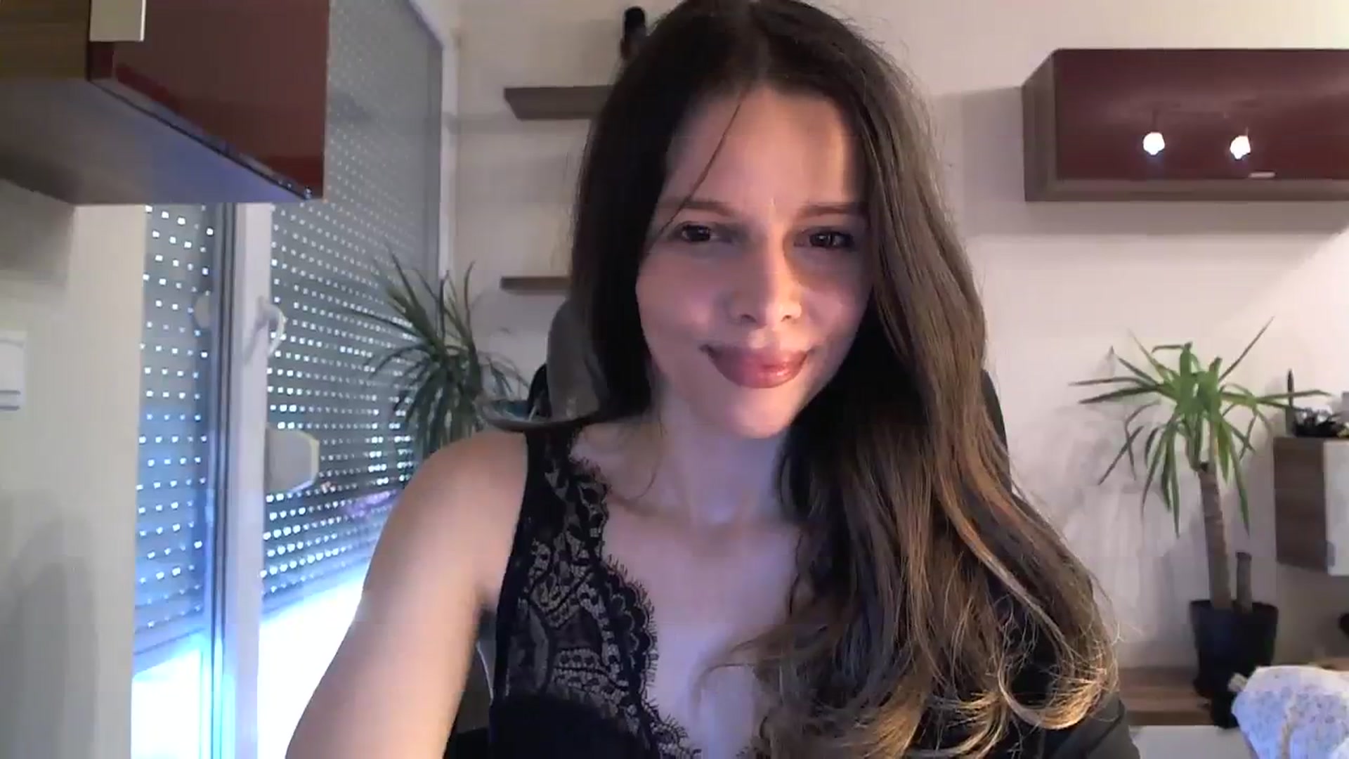 Gallery image thumbnail from Heaven_hot's myfreecams stream on, 03/17/2024, 15:53 image 9 of 20