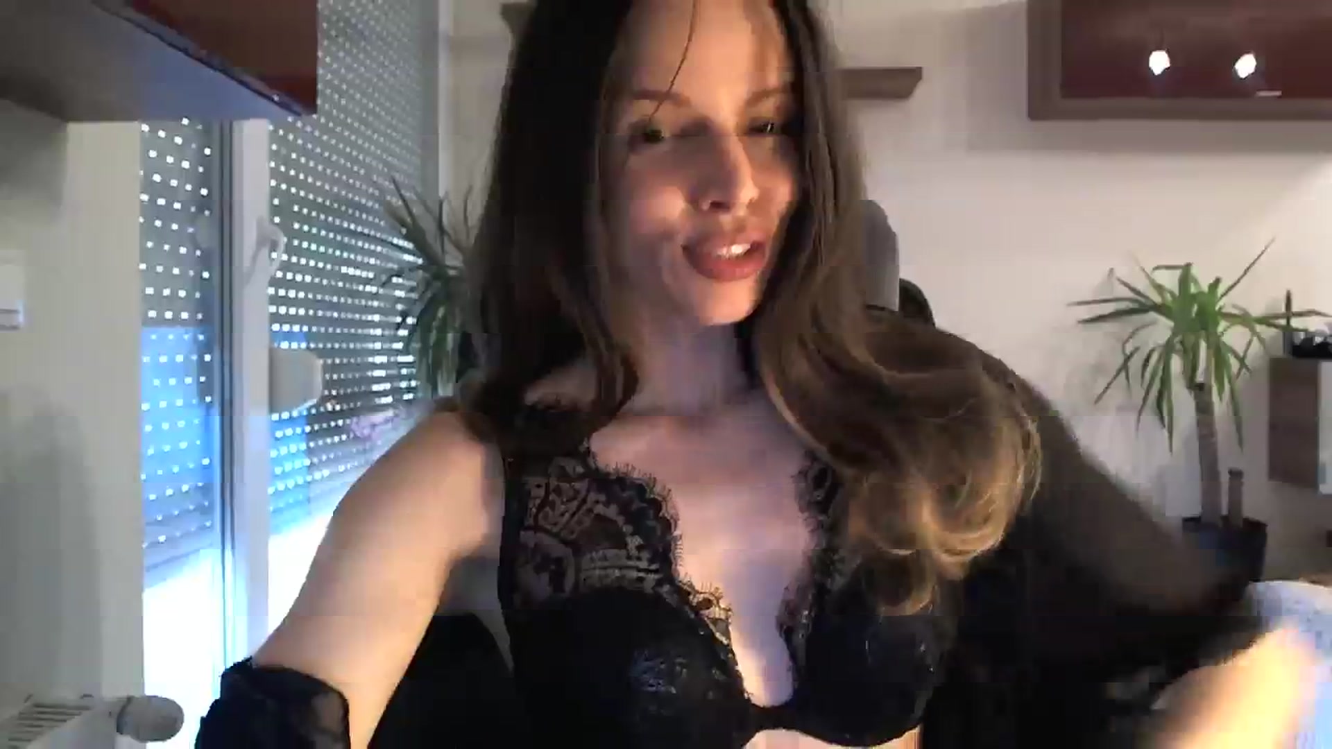 Gallery image thumbnail from Heaven_hot's myfreecams stream on, 03/17/2024, 15:53 image 7 of 20