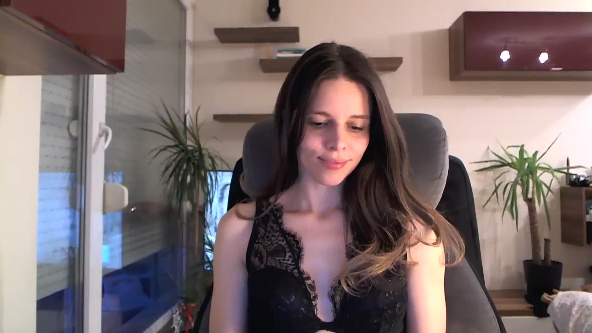 Gallery image thumbnail from Heaven_hot's myfreecams stream on, 03/17/2024, 17:08 image 6 of 20