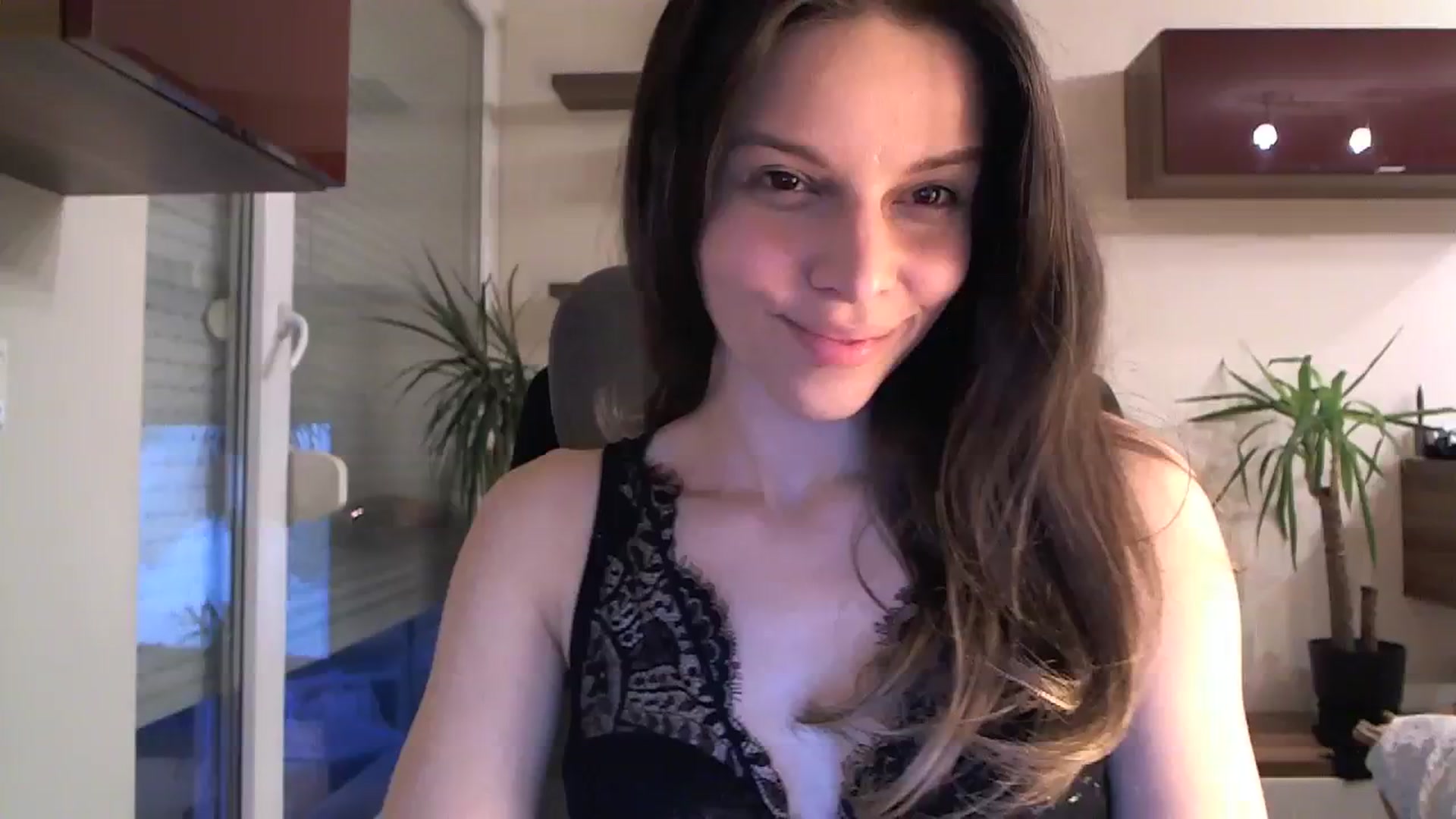 Gallery image thumbnail from Heaven_hot's myfreecams stream on, 03/17/2024, 17:08 image 2 of 20
