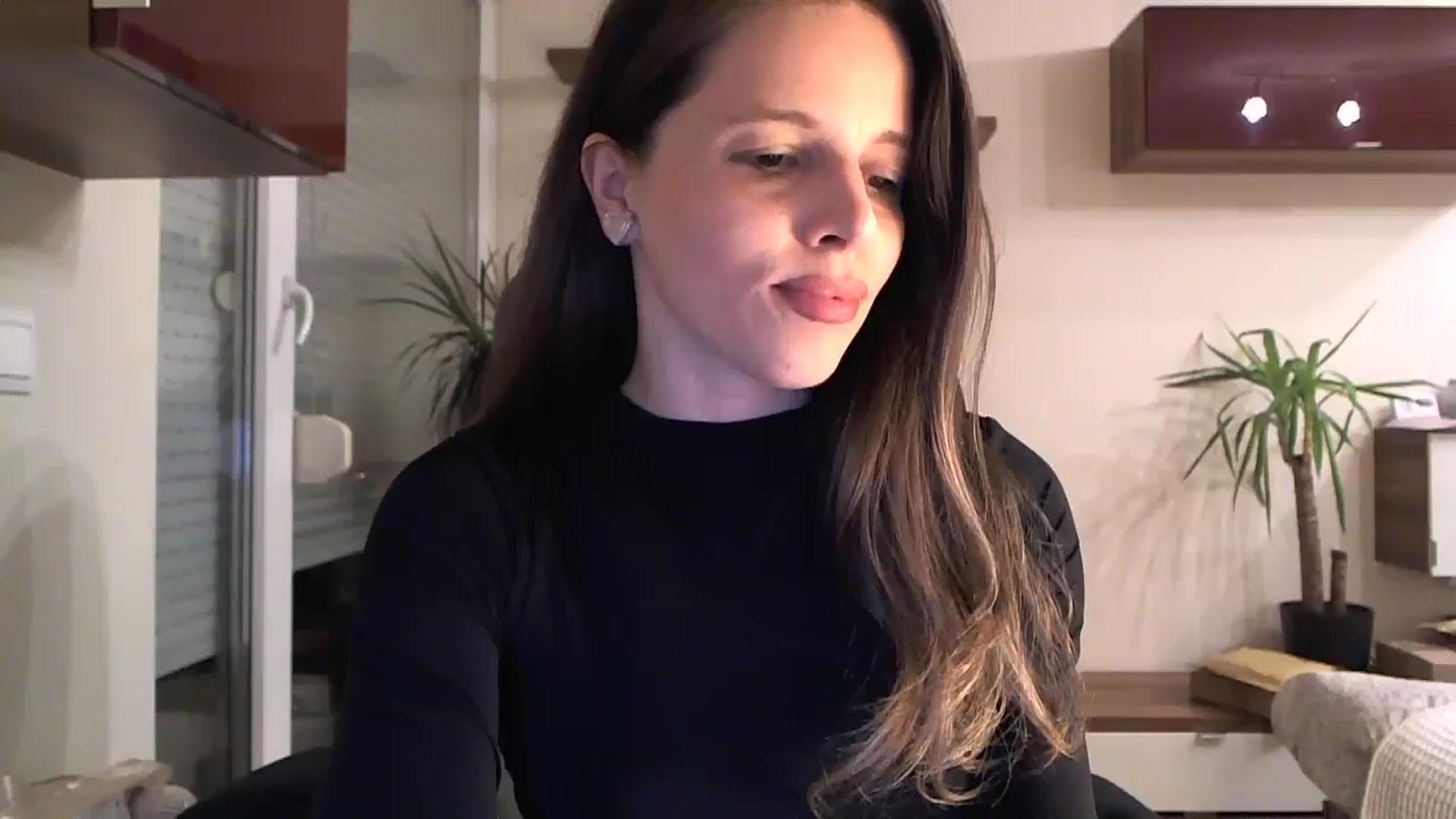 Gallery image thumbnail from Heaven_hot's myfreecams stream on, 03/20/2024, 18:07 image 11 of 20
