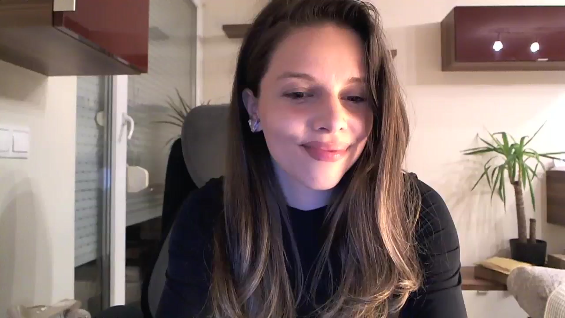 Gallery image thumbnail from Heaven_hot's myfreecams stream on, 03/20/2024, 18:07 image 14 of 20