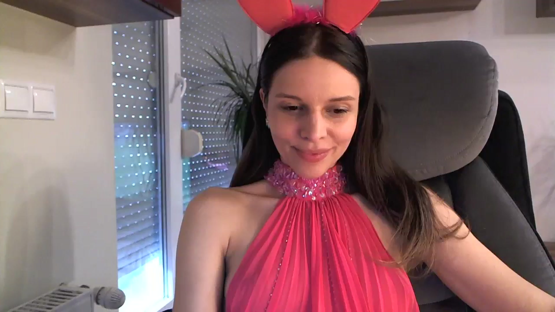 Gallery image thumbnail from Heaven_hot's myfreecams stream on, 03/30/2024, 16:12 image 16 of 20