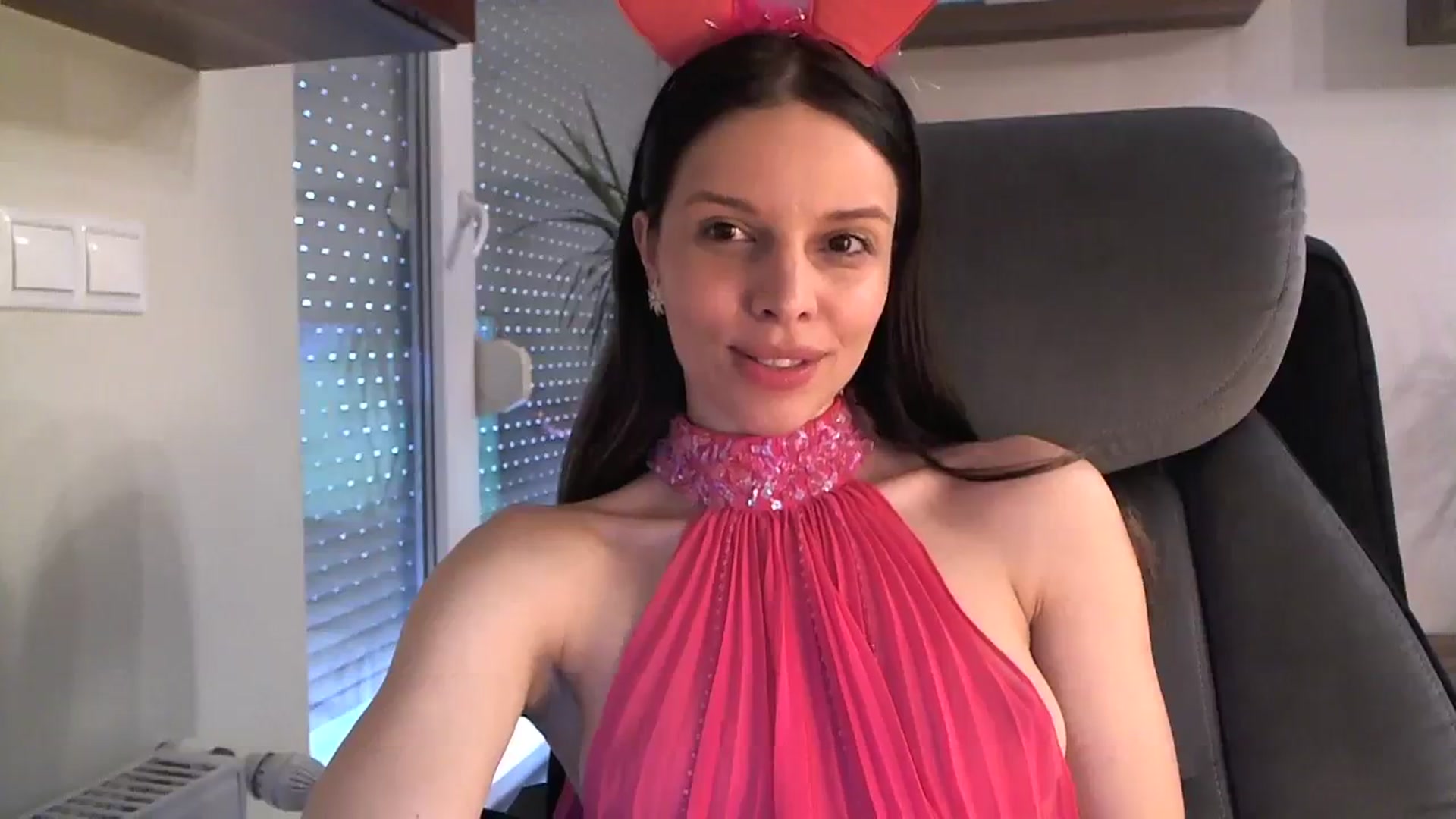 Gallery image thumbnail from Heaven_hot's myfreecams stream on, 03/30/2024, 16:12 image 17 of 20
