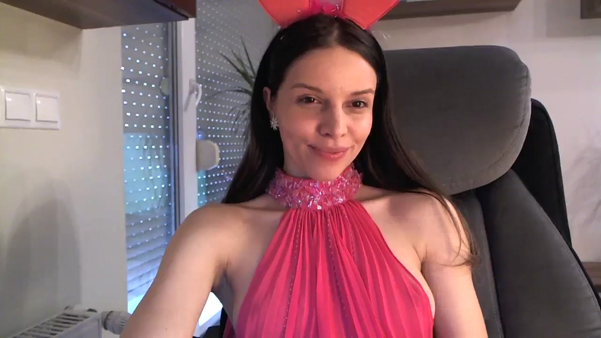 Gallery image thumbnail from Heaven_hot's myfreecams stream on, 03/30/2024, 16:12 image 18 of 20