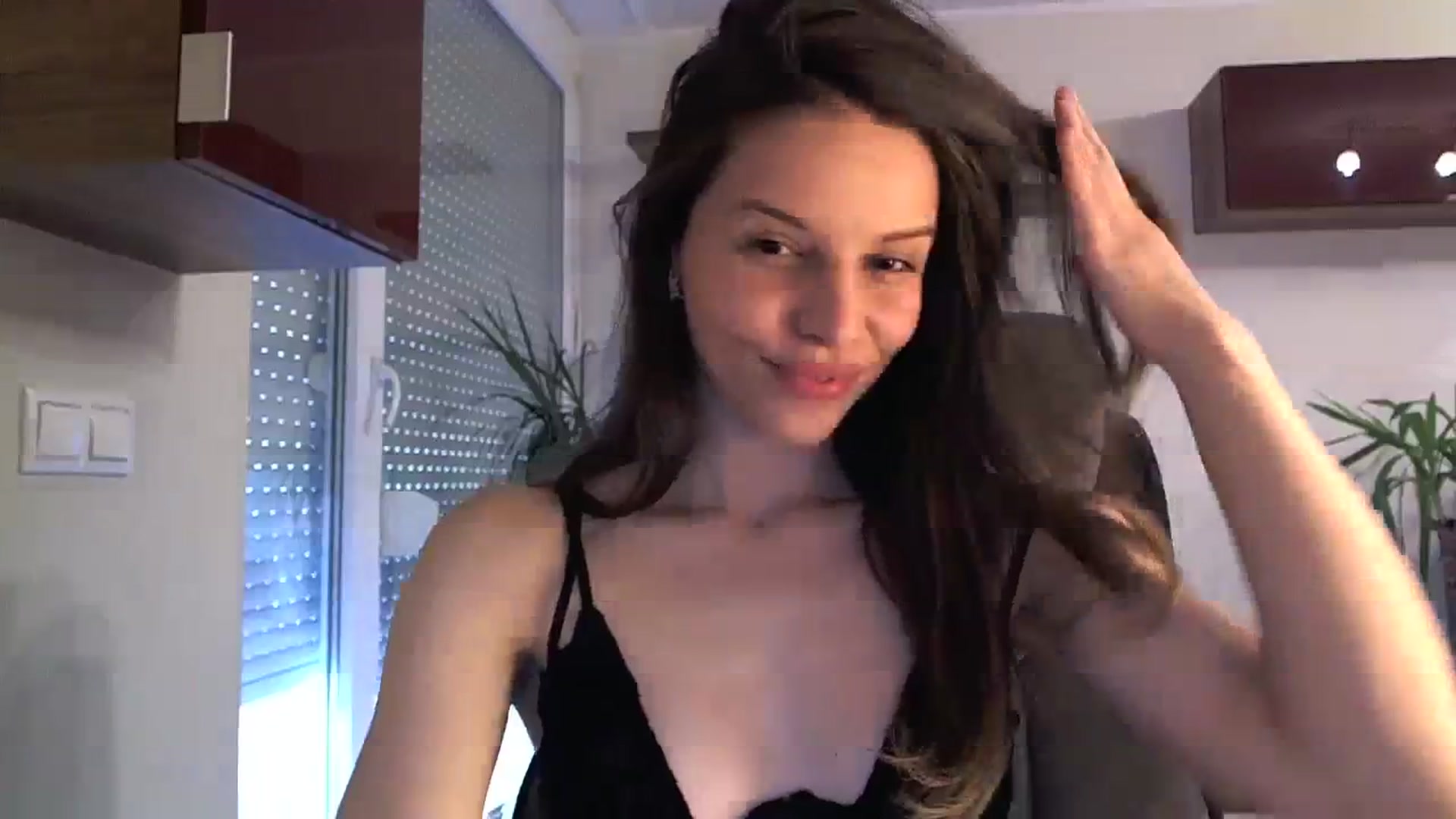 Gallery image thumbnail from Heaven_hot's myfreecams stream on, 04/06/2024, 13:42 image 2 of 20