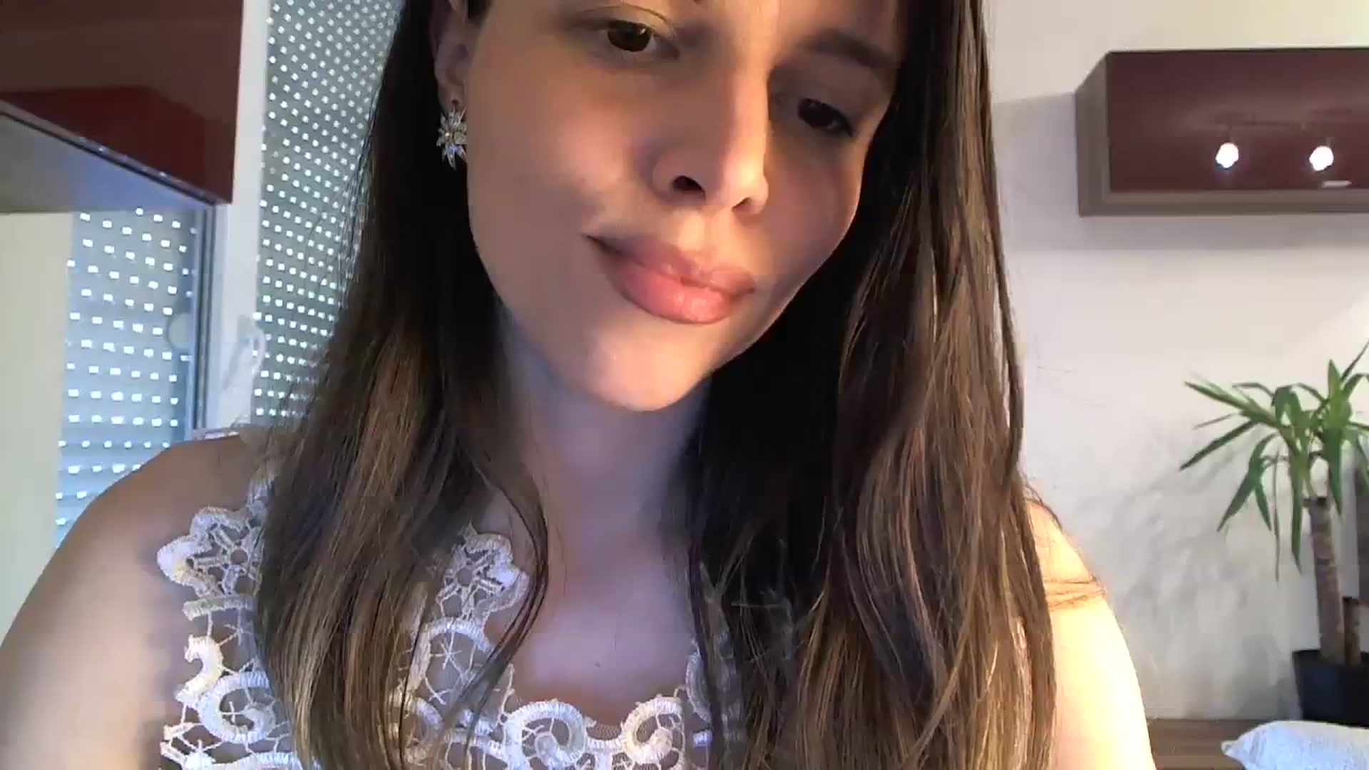Gallery image thumbnail from Heaven_hot's myfreecams stream on, 04/11/2024, 15:17 image 16 of 20