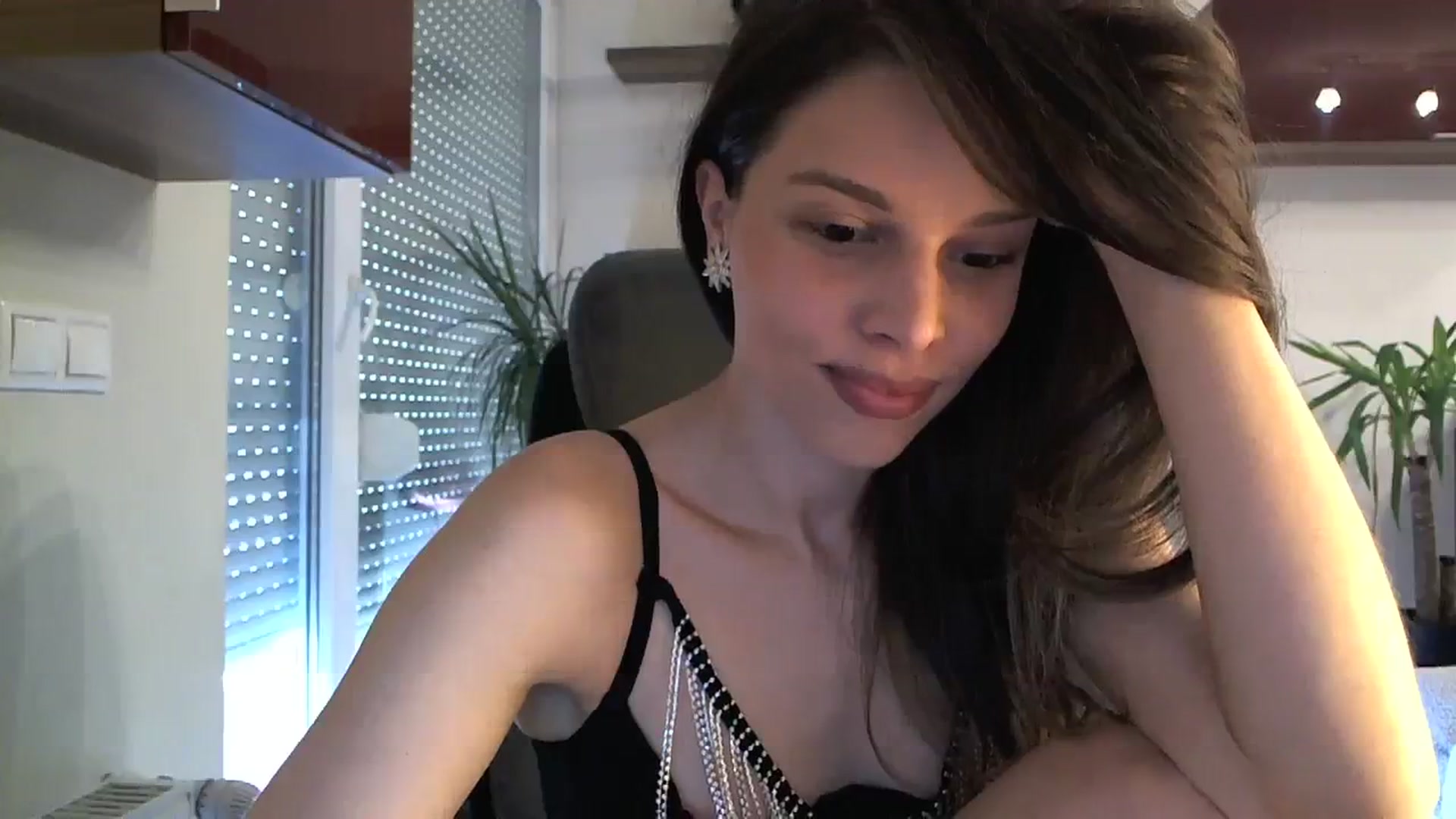 Gallery image thumbnail from Heaven_hot's myfreecams stream on, 04/12/2024, 15:03 image 4 of 20