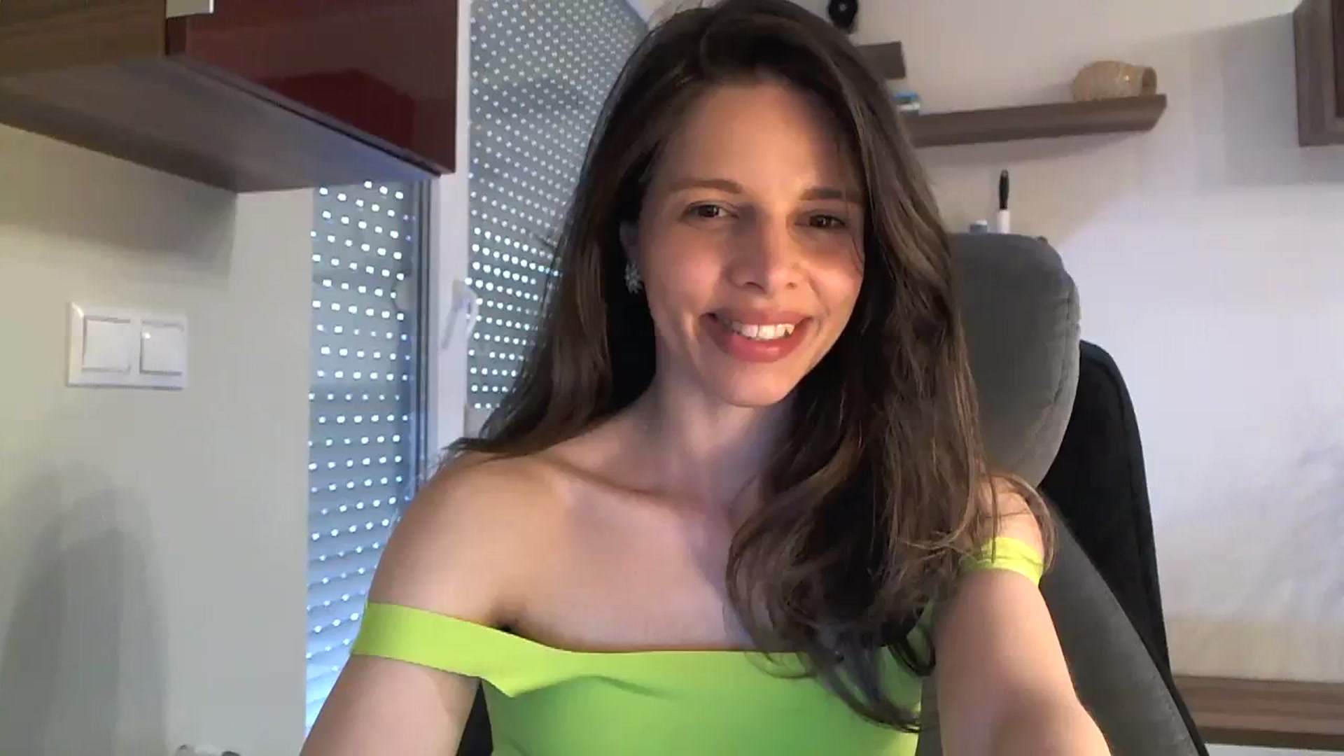 Gallery image thumbnail from Heaven_hot's myfreecams stream on, 04/13/2024, 15:56 image 12 of 20
