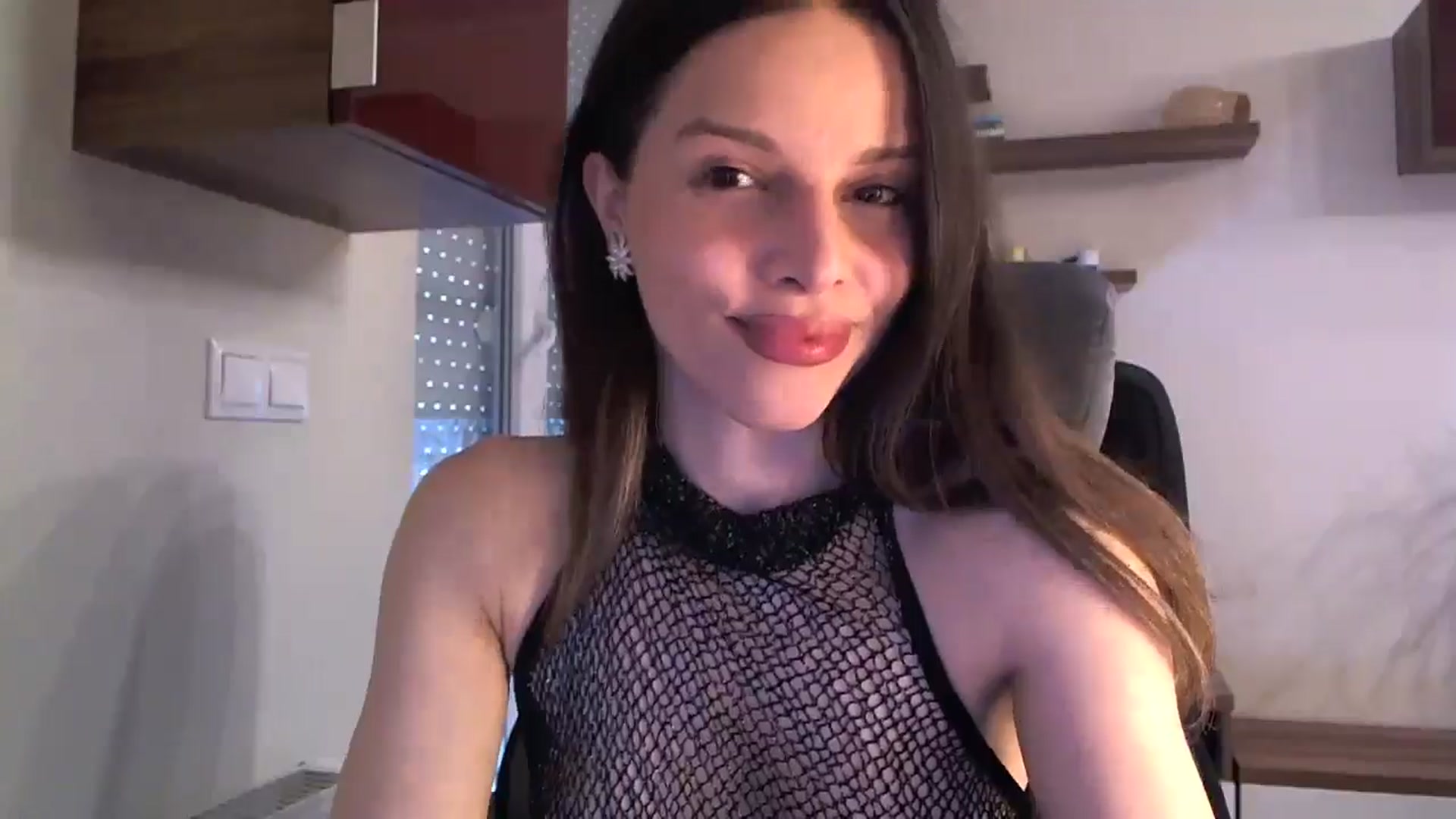 Gallery image thumbnail from Heaven_hot's myfreecams stream on, 04/18/2024, 14:30 image 9 of 20
