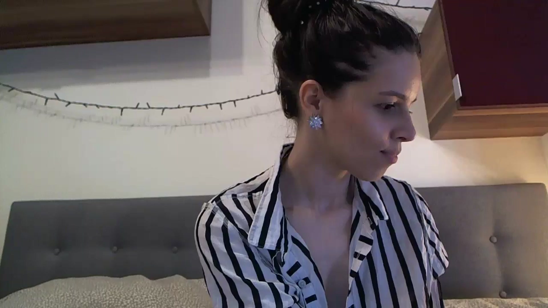 Gallery image thumbnail from Heaven_hot's myfreecams stream on, 04/27/2024, 16:29 image 11 of 20