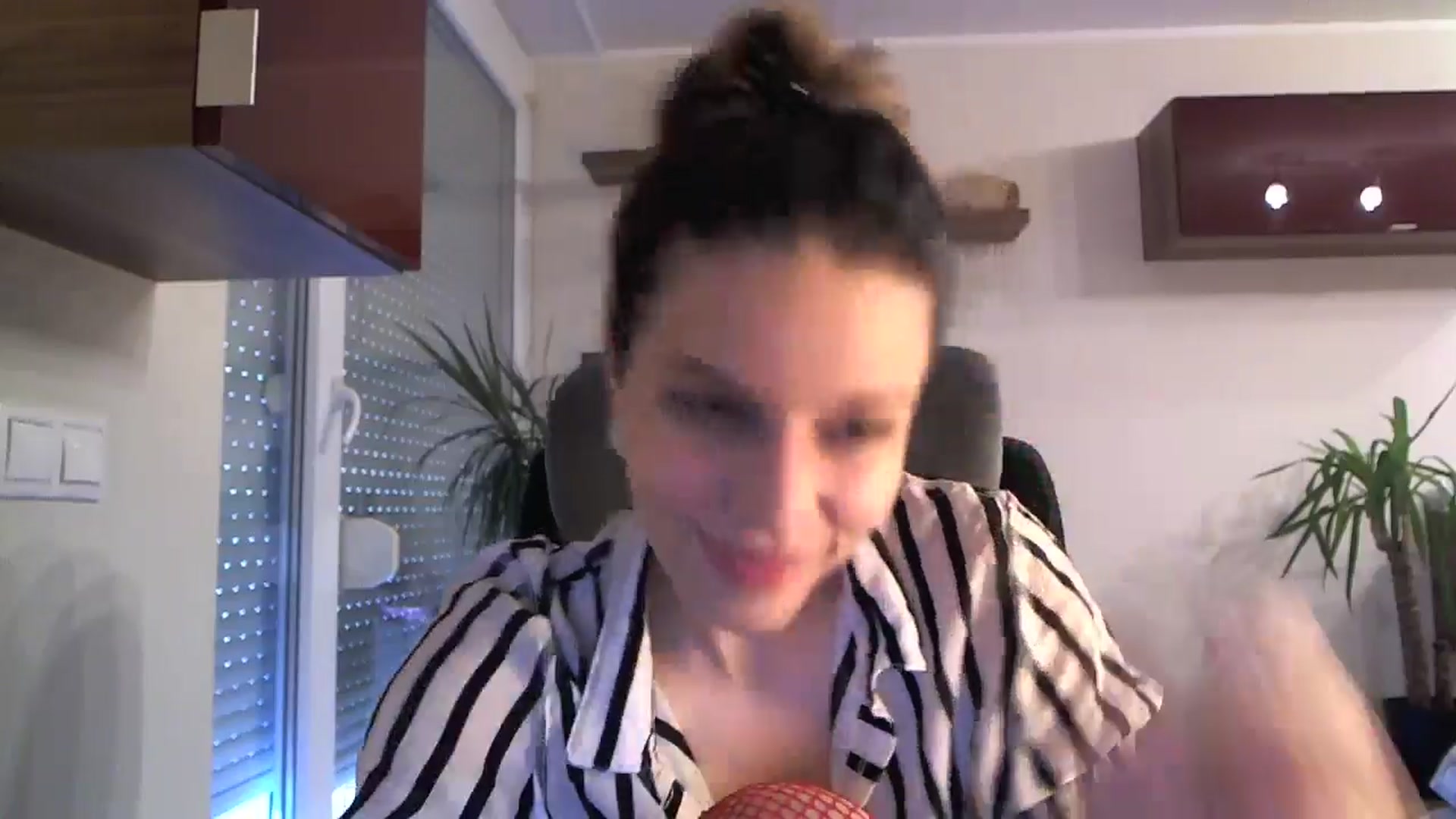 Gallery image thumbnail from Heaven_hot's myfreecams stream on, 04/27/2024, 16:29 image 20 of 20